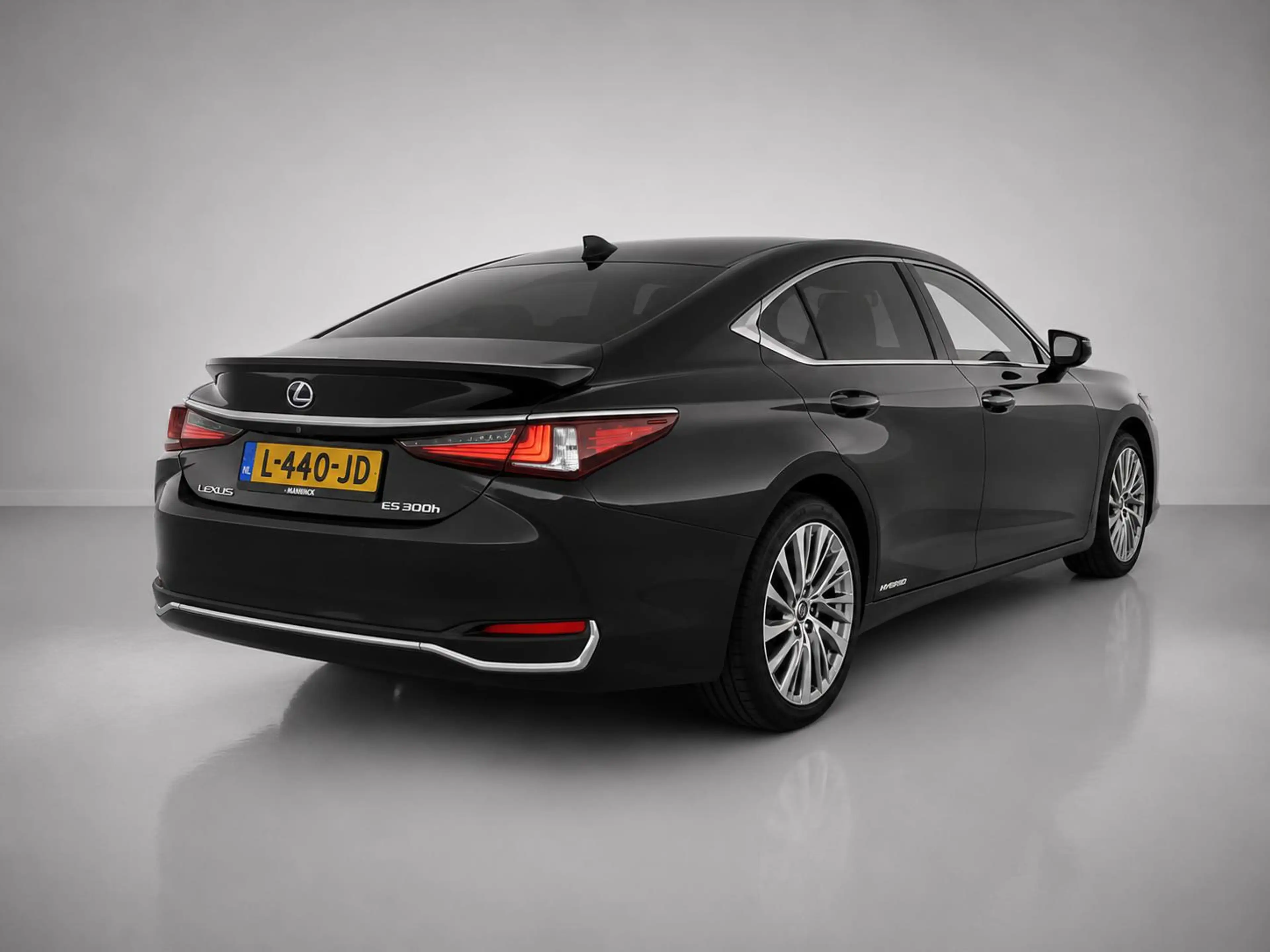 Lexus ES 300 300h Business Line| Carplay|ACC|Navi|PDC|Camera|Vo — photo 8