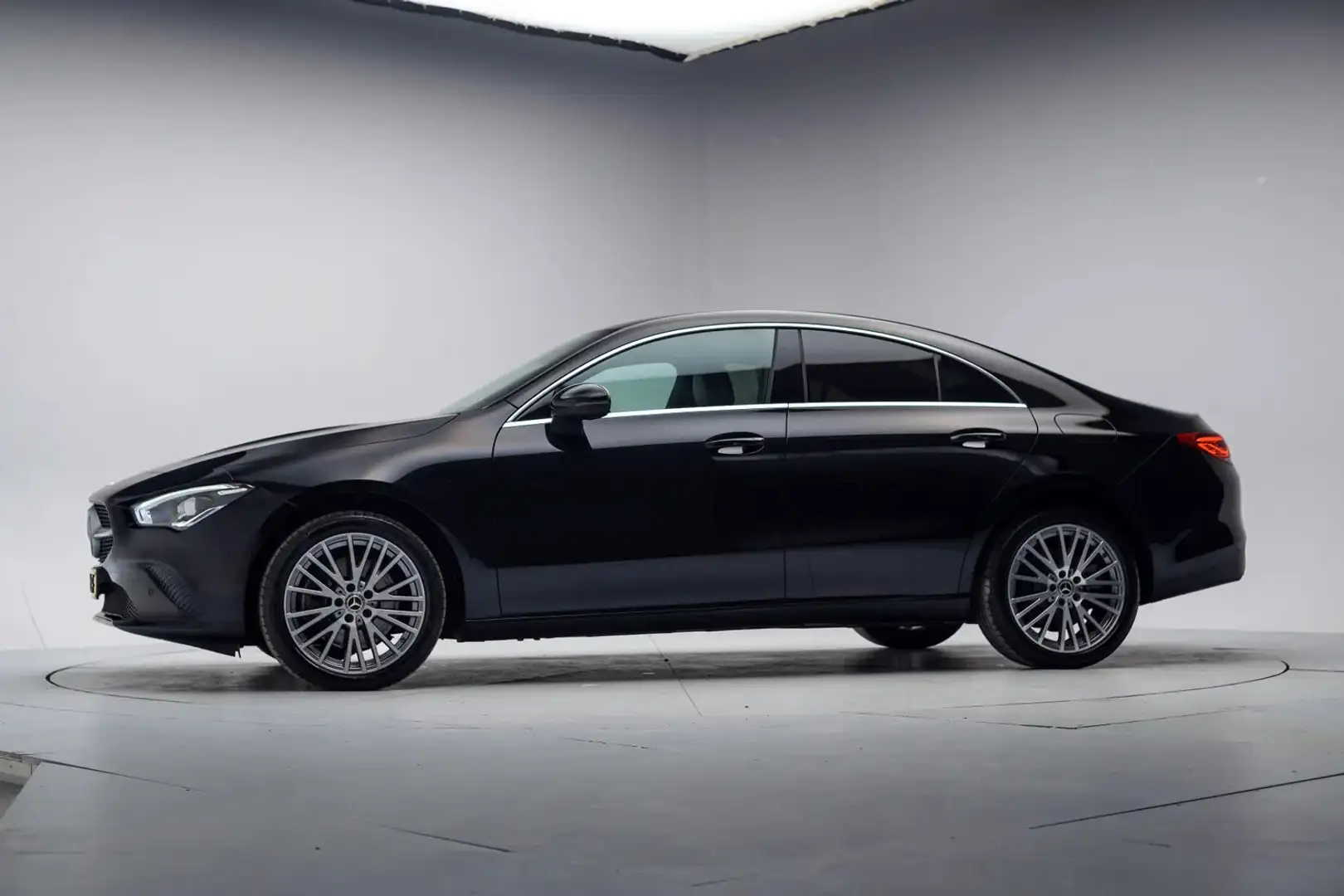 Mercedes-Benz CLA 250 CLA 250e 1.3 160kW Bus.Sol. Lux.Limited DCT Aut [L Negro - 2