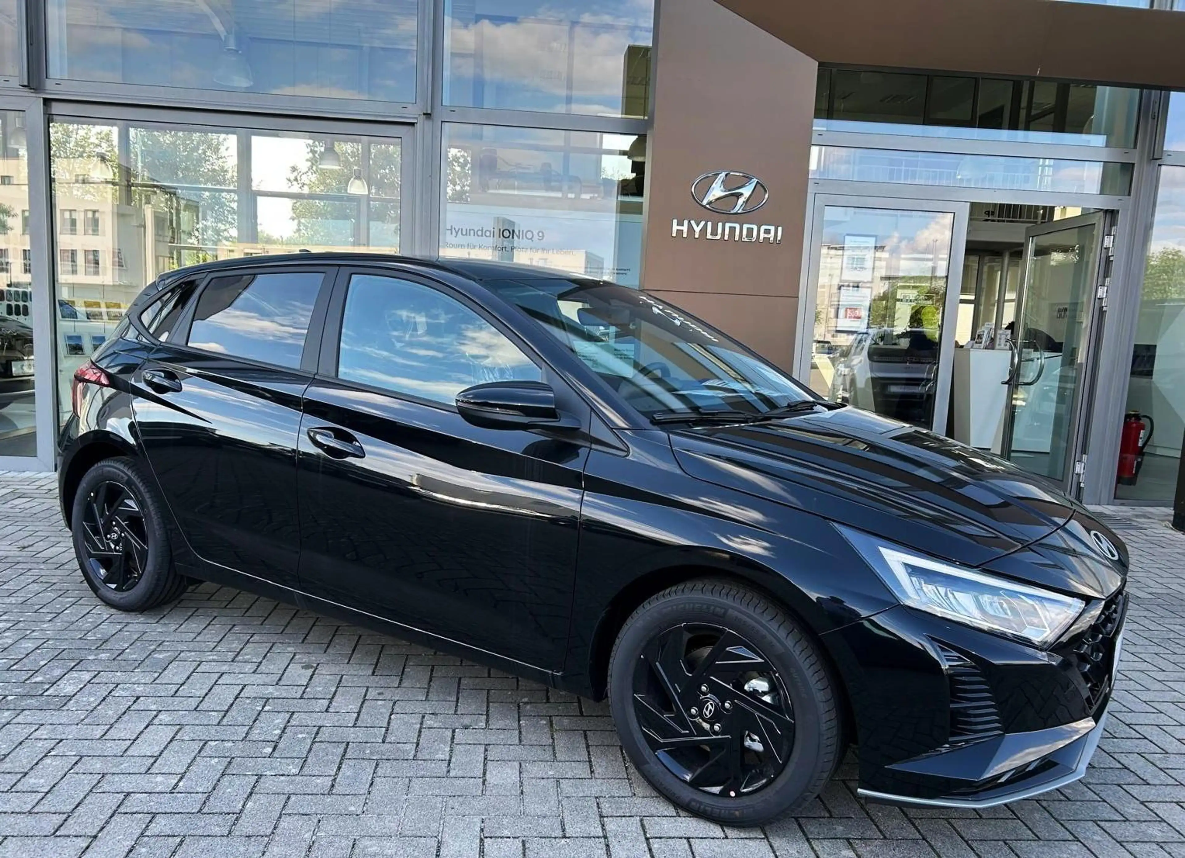 Hyundai i20 FL 1.0 T-GDI Blackline Navi.LED.Bose.Shz. — photo 7