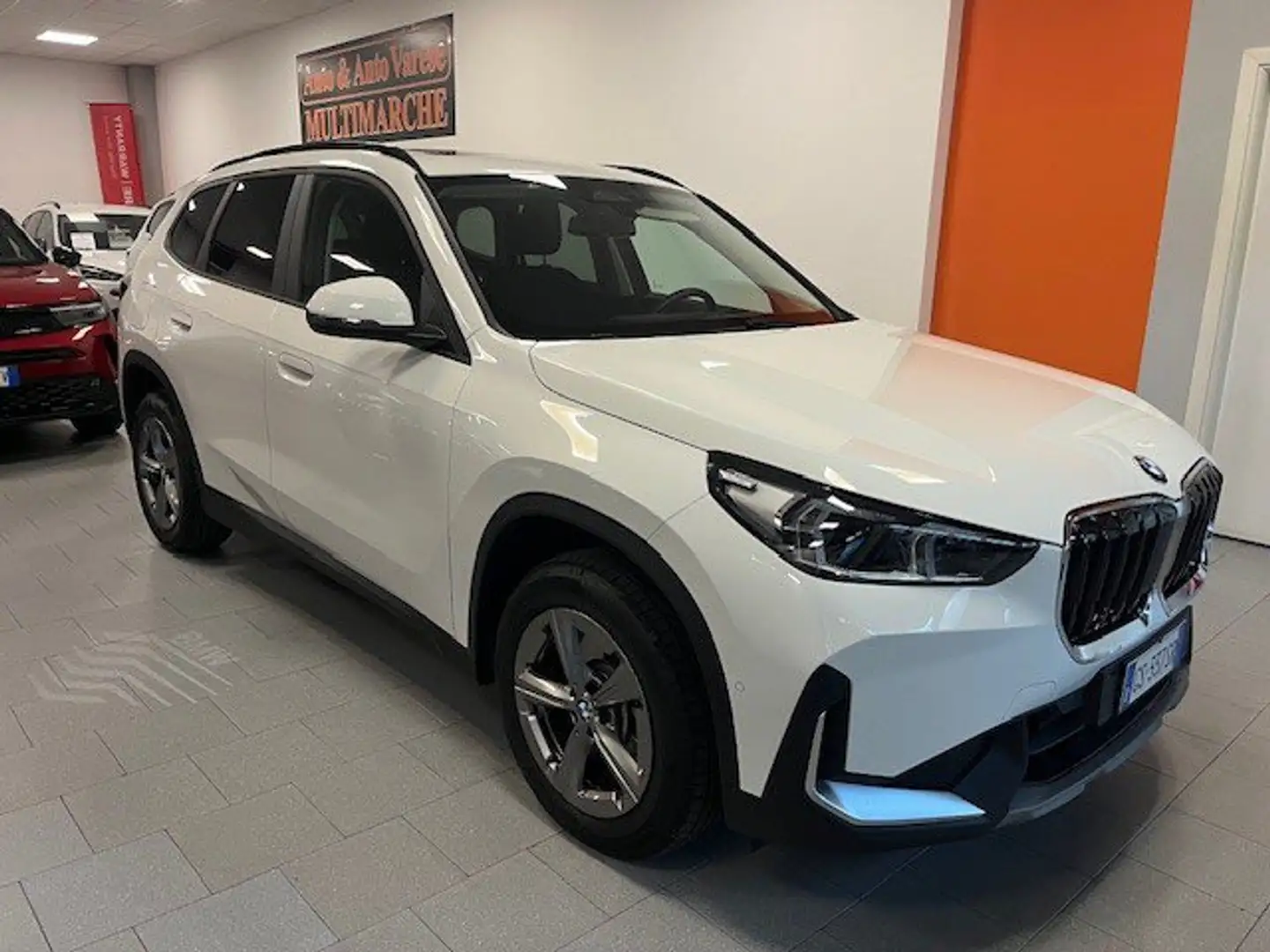 BMW X1 sDrive 20i TETTO APRIBILE Blanc - 2