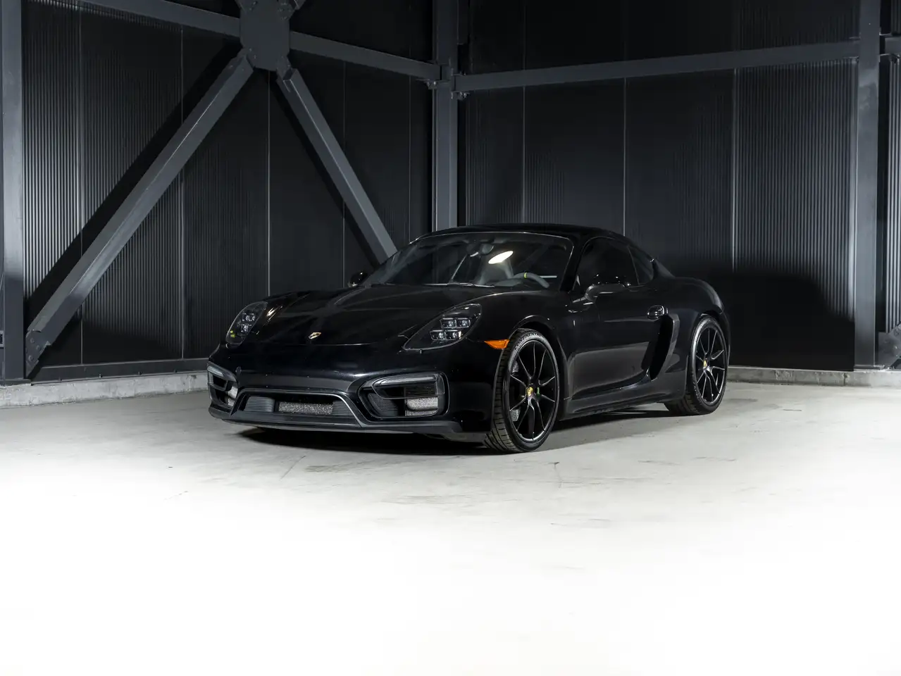 2015 Porsche Cayman