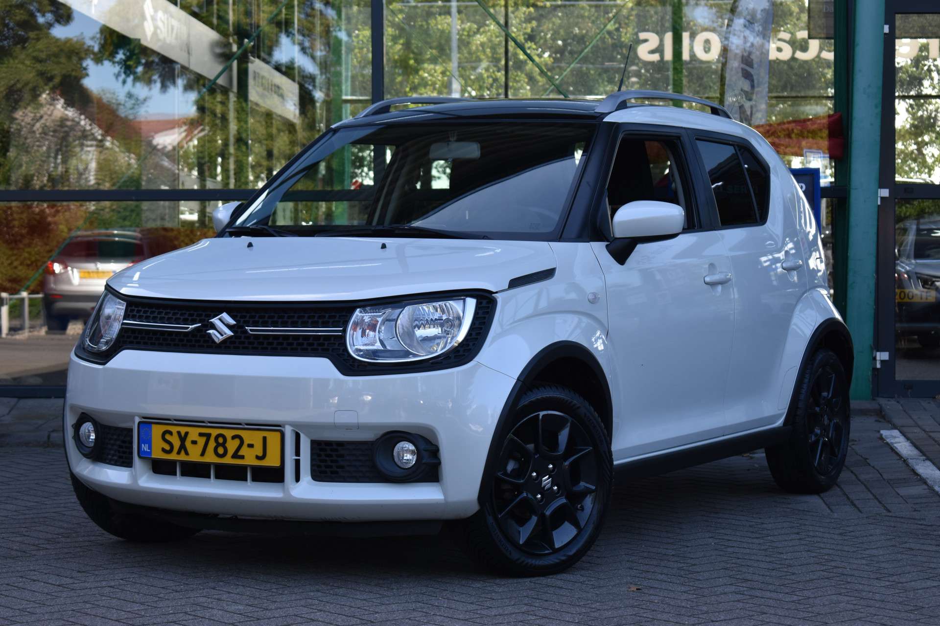 Suzuki Ignis