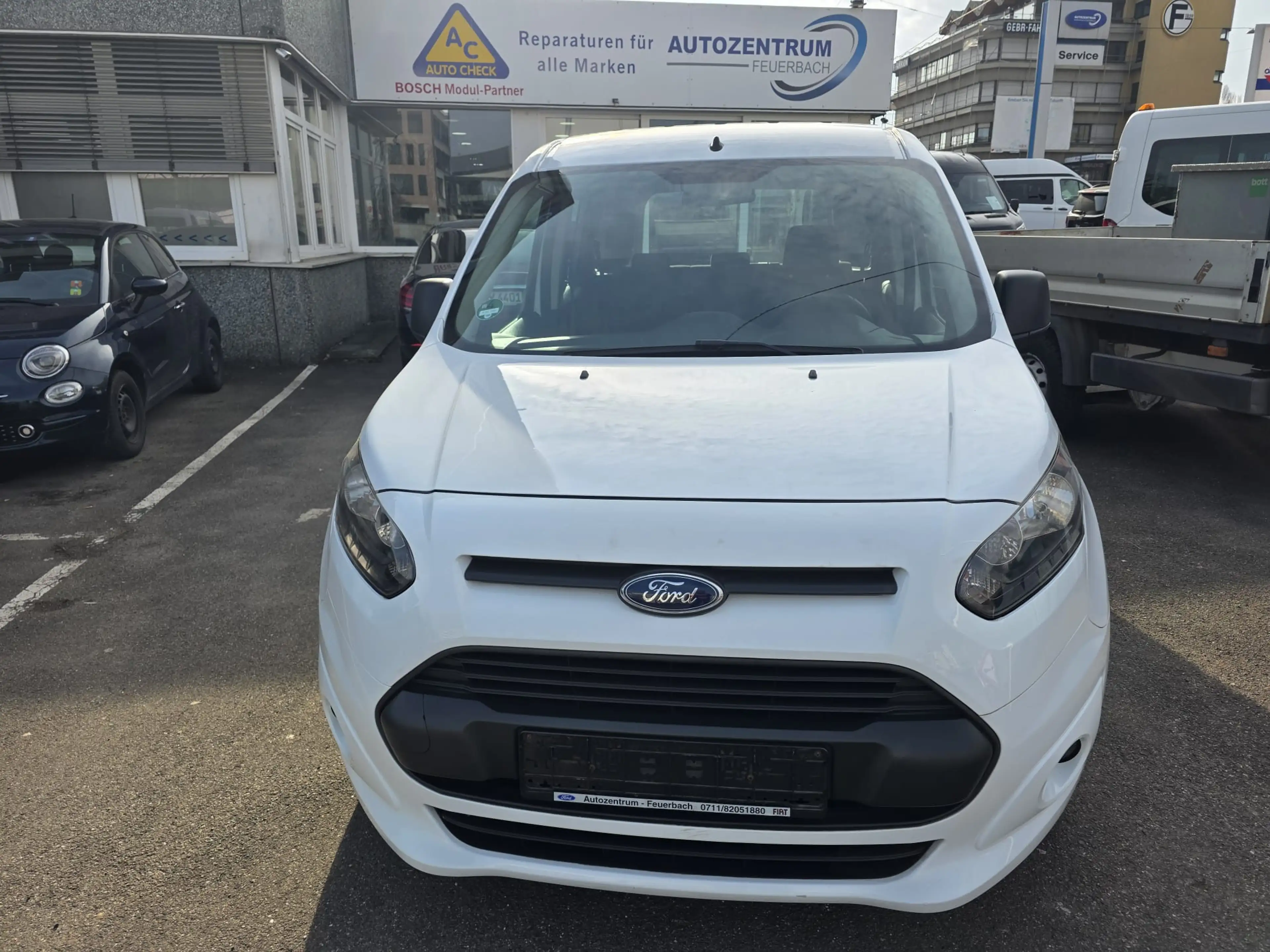 Ford Tourneo Courier Trend — photo 2