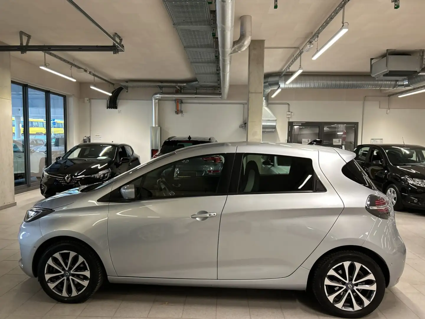 Renault ZOE Intens zzgl. Batteriemiete Klima Navi Grau - 2