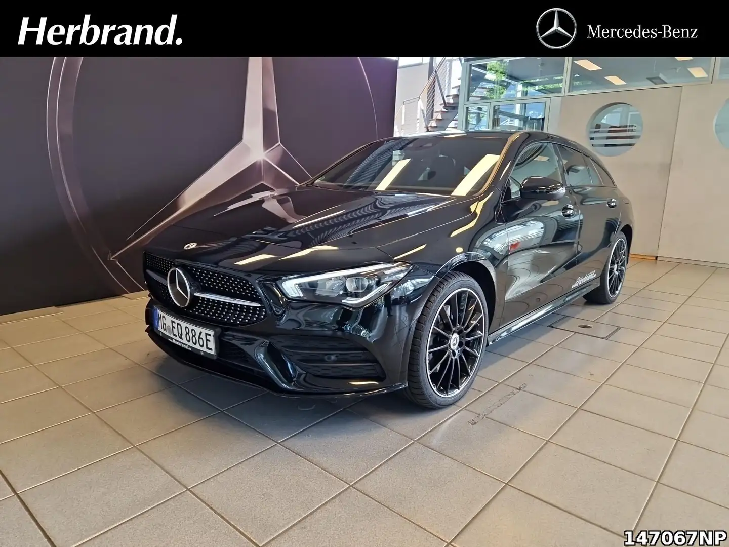 Mercedes-Benz CLA 250 e AMG+AHK+DISTR+19"+LEDER Schwarz - 1