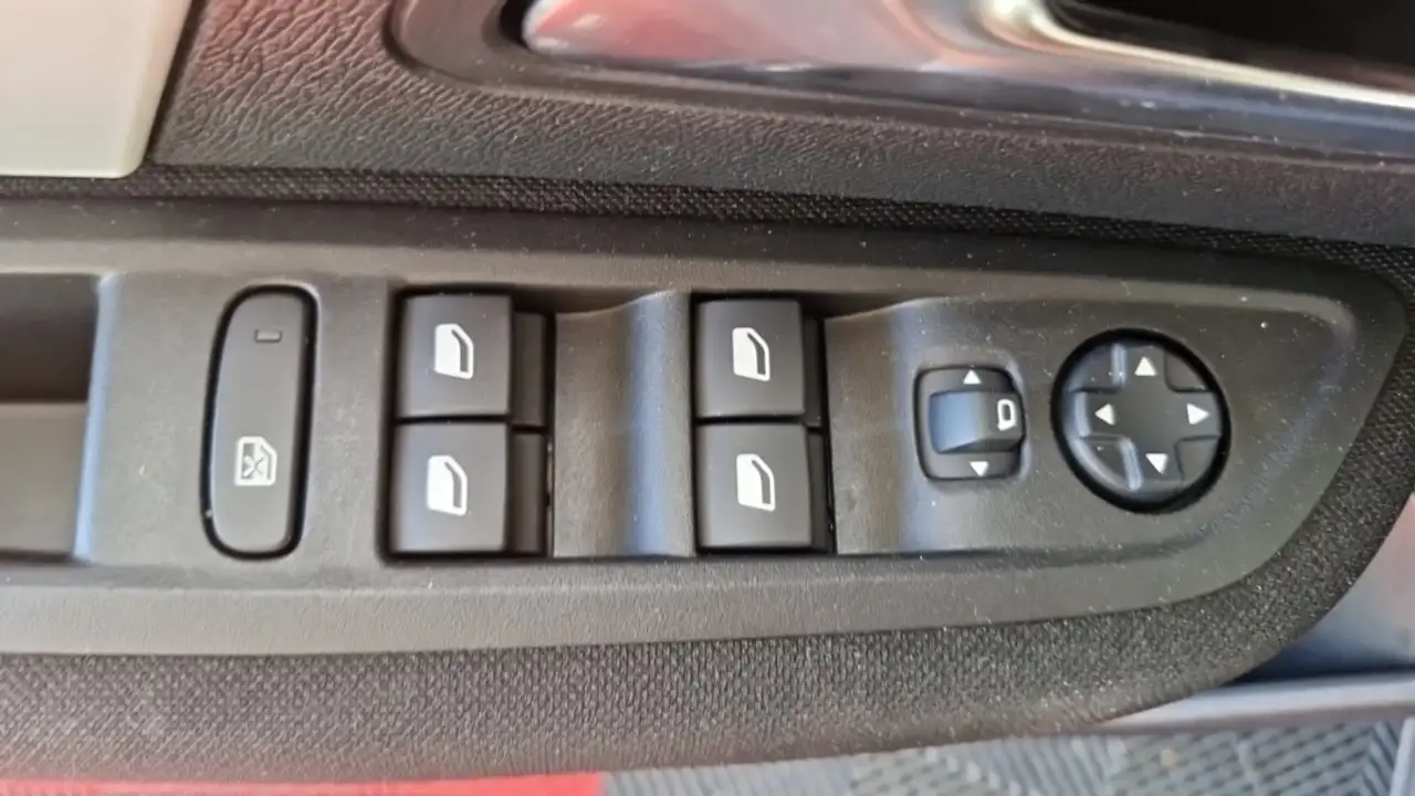 Citroen C4 Berline — photo 26