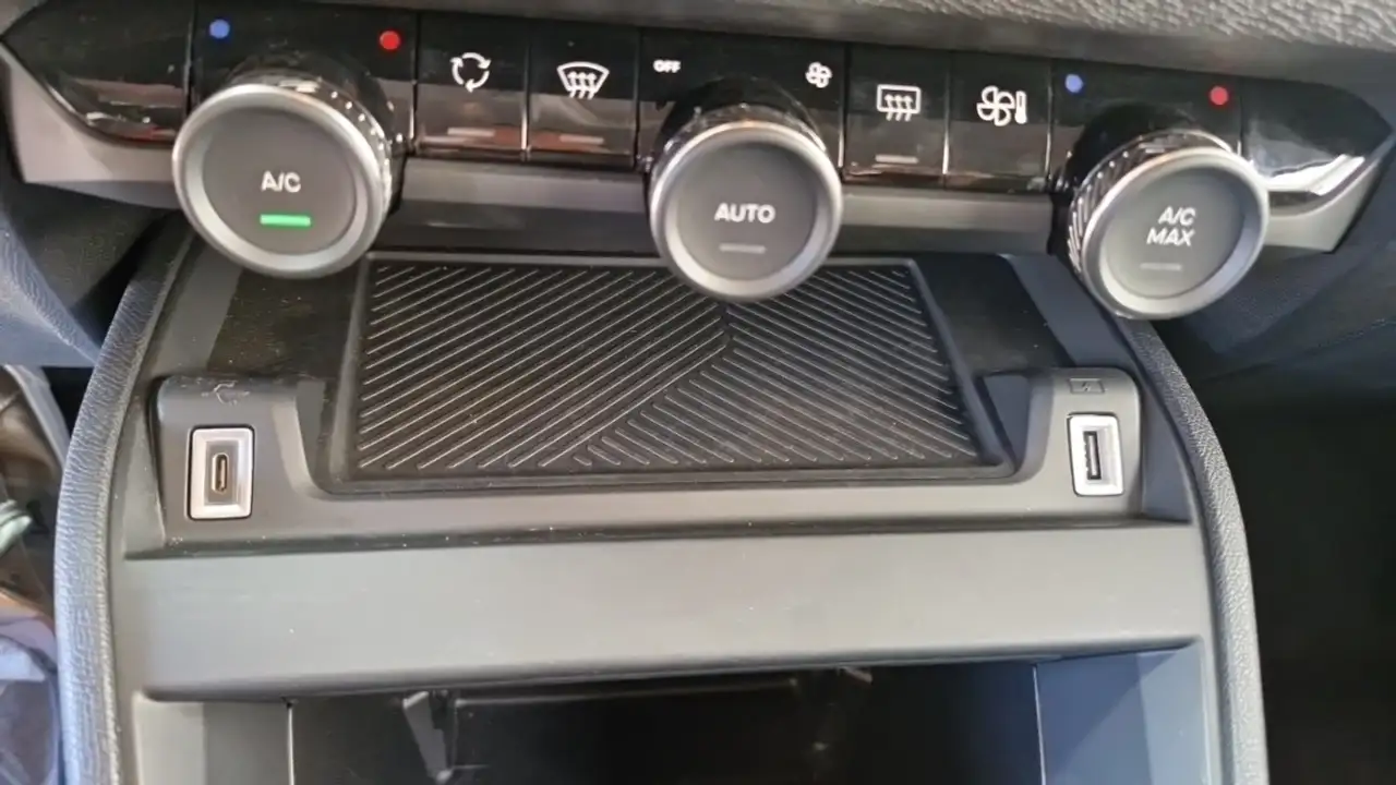 Citroen C4 Berline — photo 18