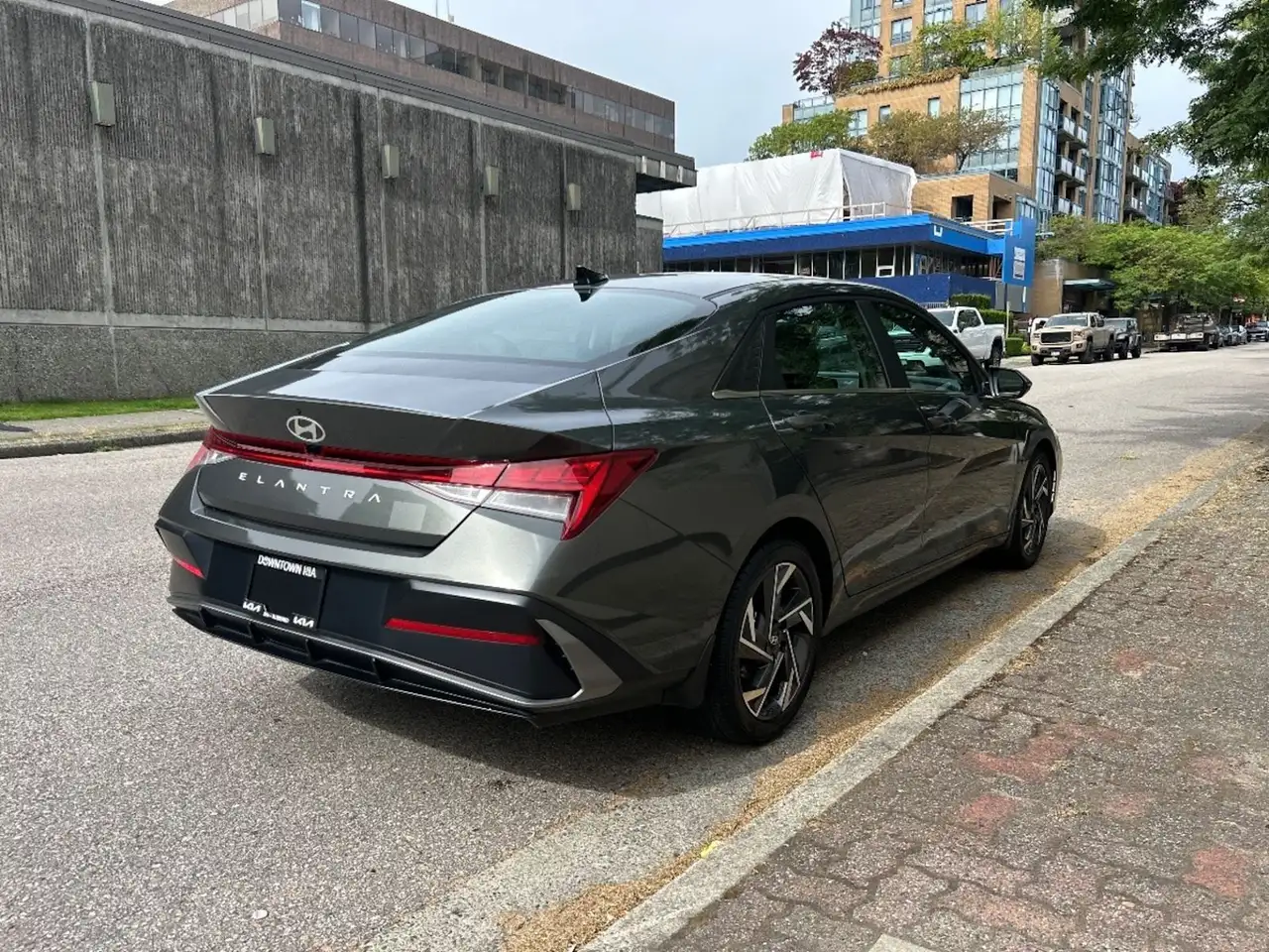 Hyundai ELANTRA fotografie Hyundai ELANTRA