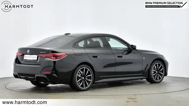 BMW I4 view 8