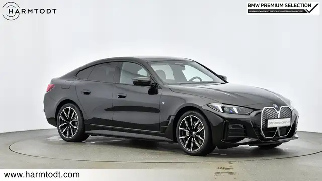 BMW I4 view 9