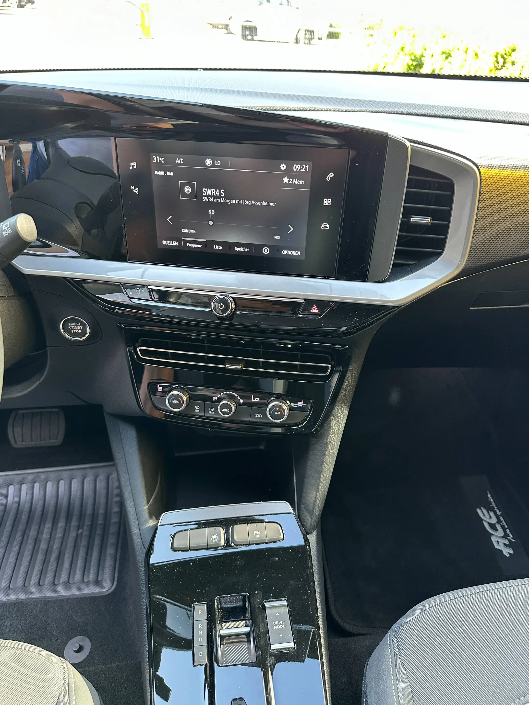 Opel Mokka-E Elegance*PDC*Kamera*SHZ*LED*Totwinkel* — photo 13