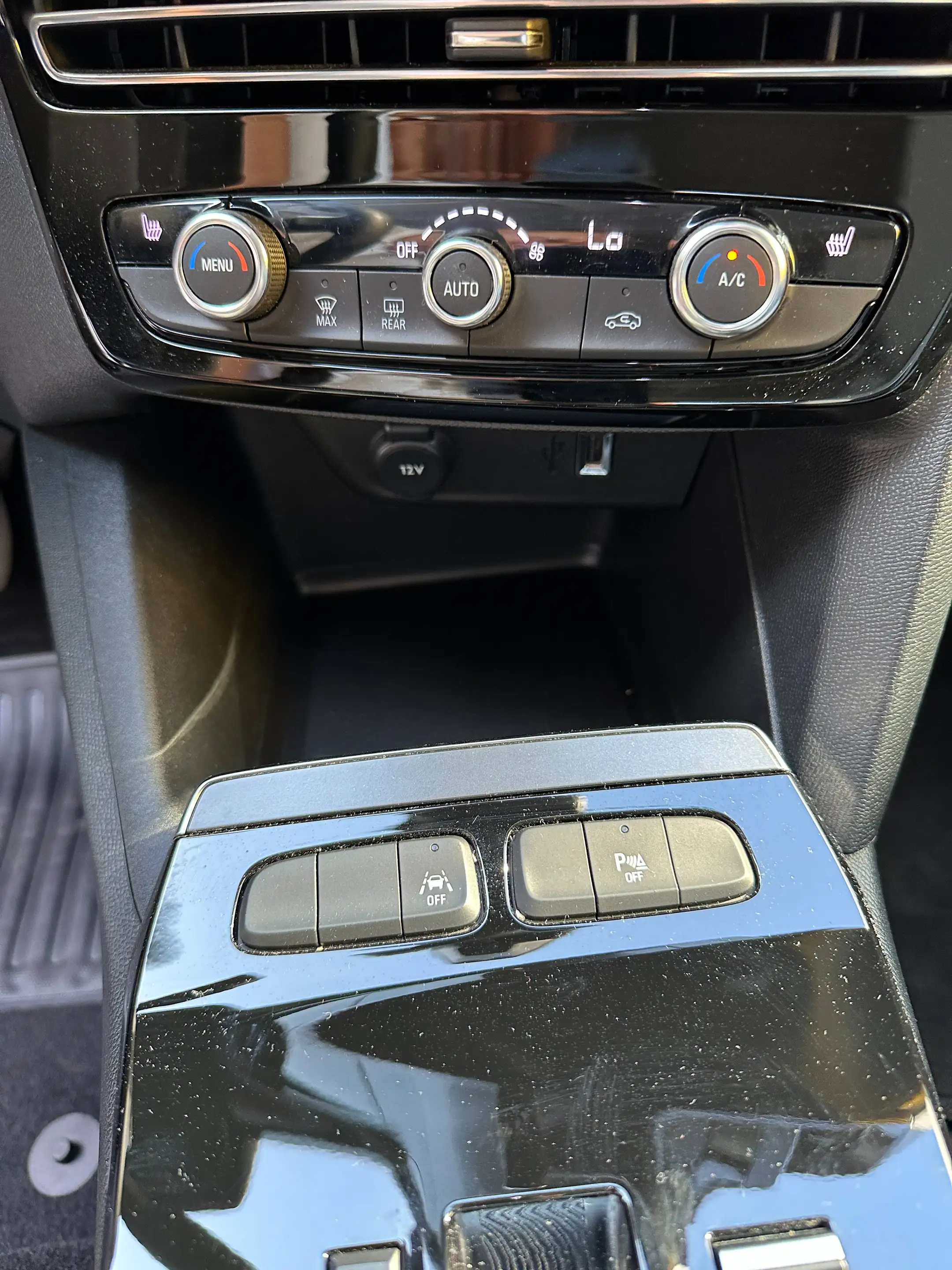 Opel Mokka-E Elegance*PDC*Kamera*SHZ*LED*Totwinkel* — photo 14