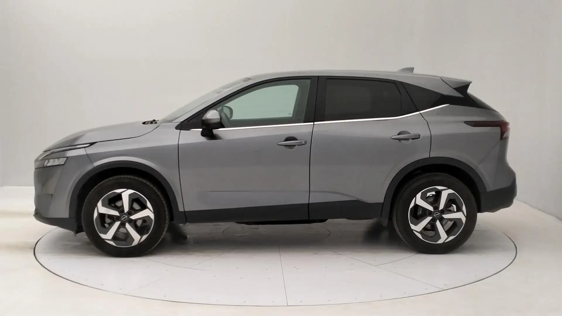 Nissan Qashqai 1.3 mhev N-Connecta 2wd 140cv Grigio - 2