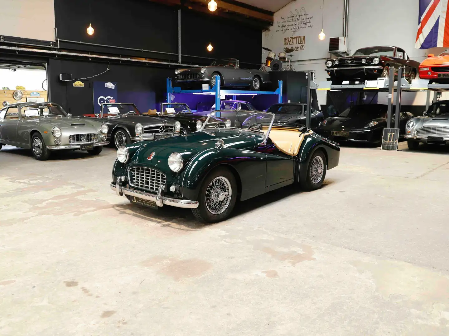 Triumph TR3 Grün - 1