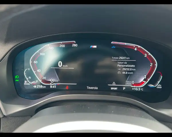 BMW X4 view 14