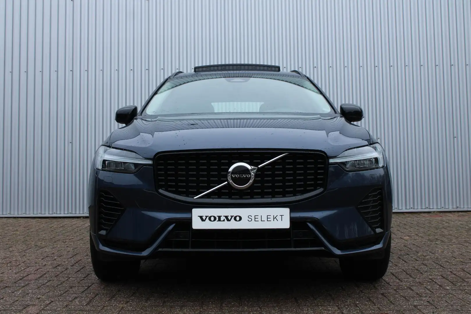 Volvo XC60 T6 Automaat Recharge AWD Plus Dark | Demo Deal | A Bleu - 2