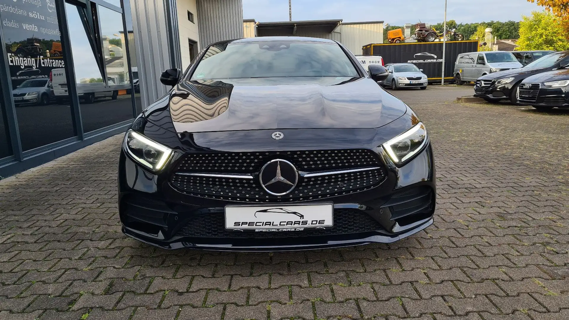Mercedes-Benz CLS 220 d AMG - MULTIBEAM - ASSISTS - NIGHT Fekete - 2