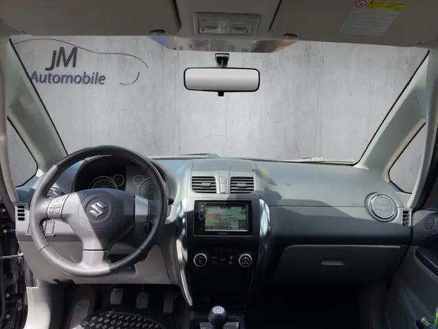 Suzuki SX4 view 14