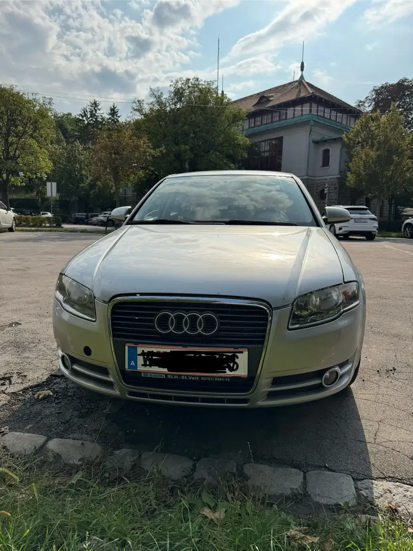 Audi A4 1,6 Silber - 1