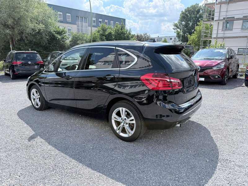 BMW 218 218d Active Tourer Autom Luxury LED|PANO|HUD|NAV — photo 4