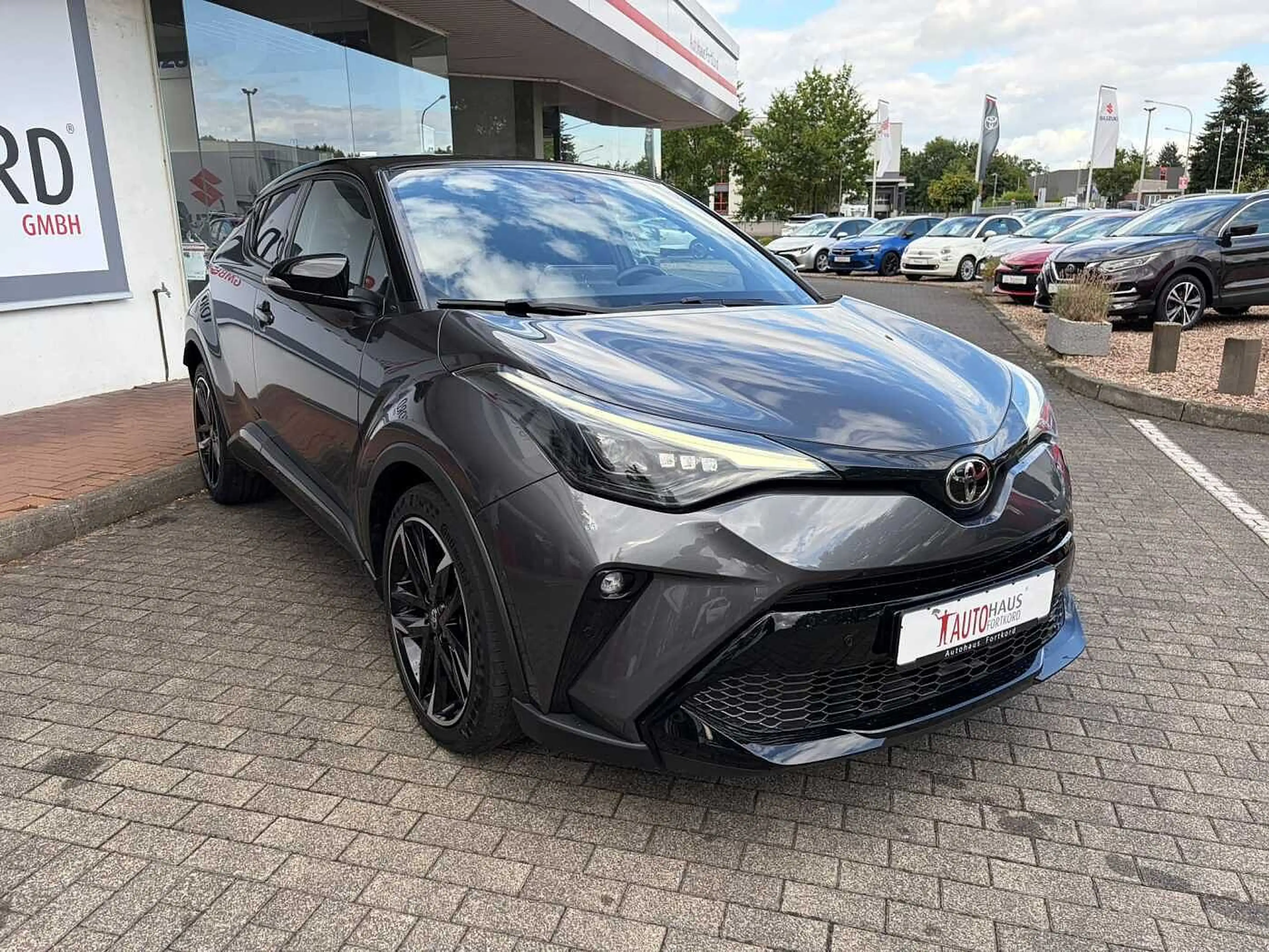 Toyota C-HR 2.0 Hybrid GR Sport - Navi, SHZ, PDC, LED, ... — photo 11