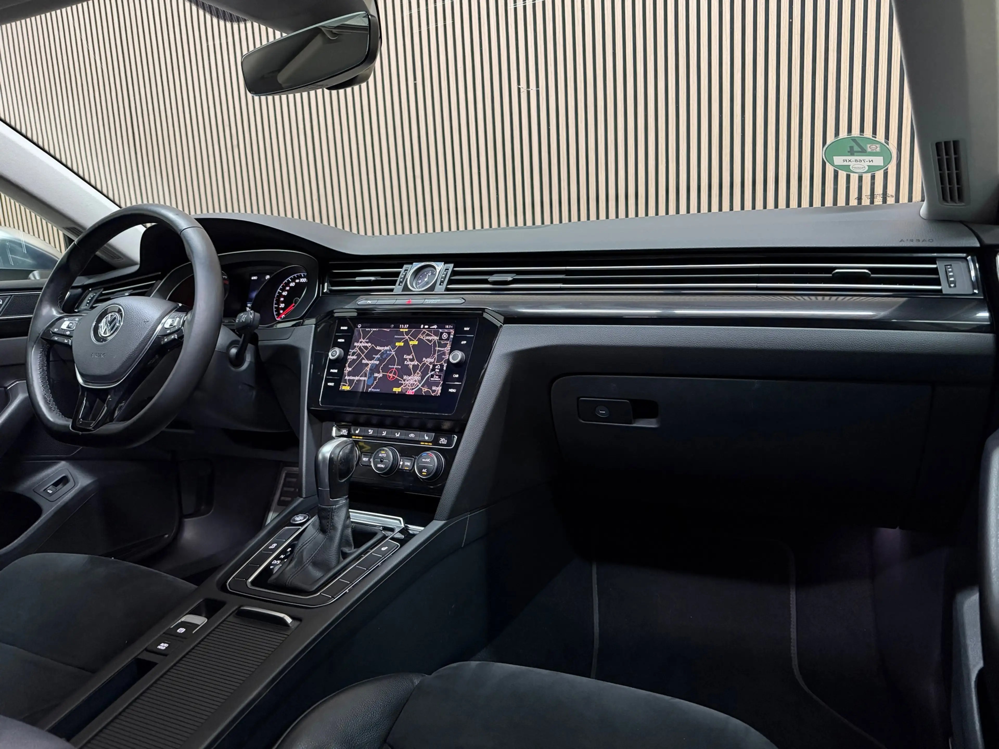 Volkswagen Arteon 1.5 TSI Business R 2019 DSG PANO LED CAMERA — photo 25