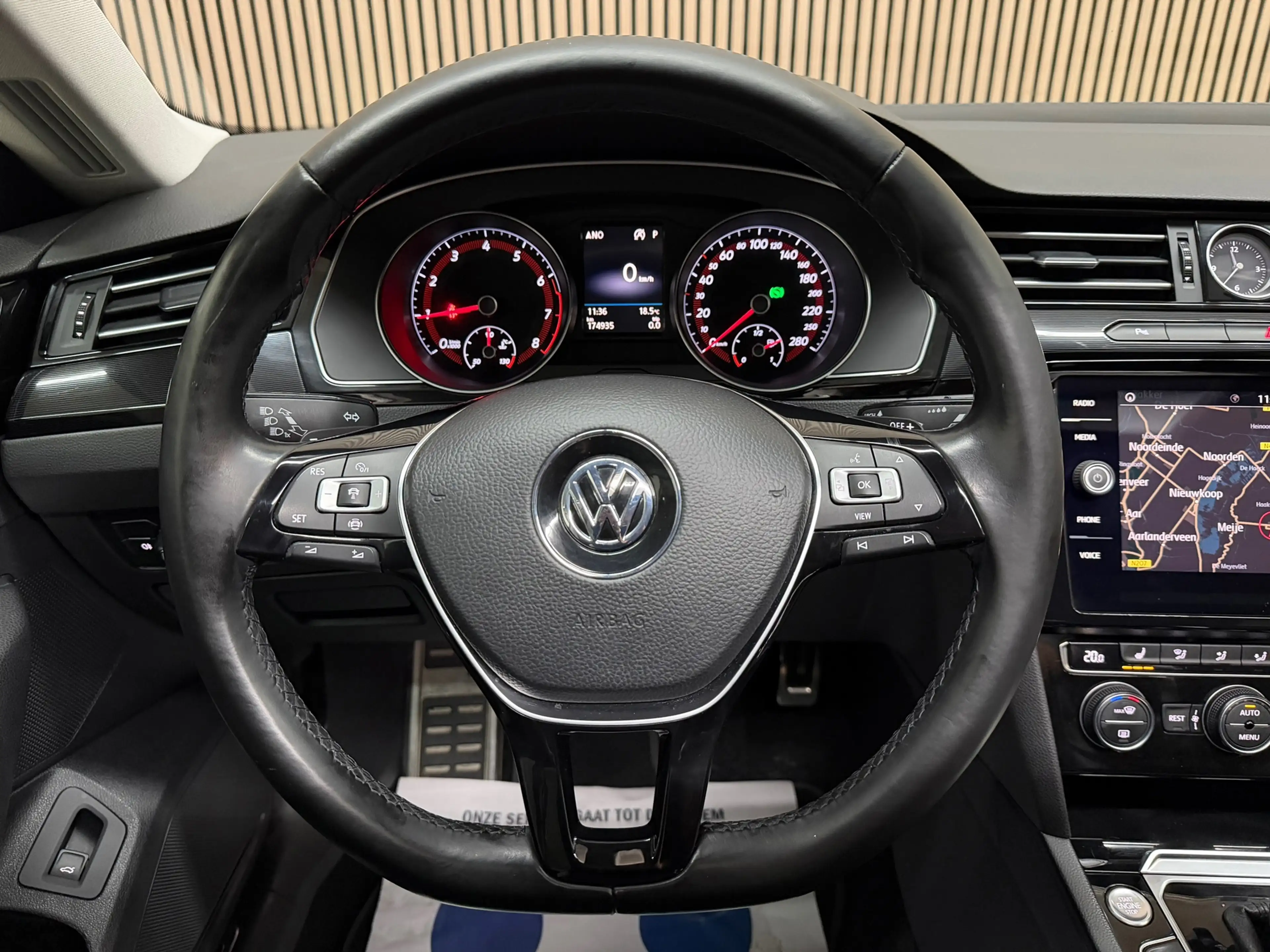 Volkswagen Arteon 1.5 TSI Business R 2019 DSG PANO LED CAMERA — photo 17