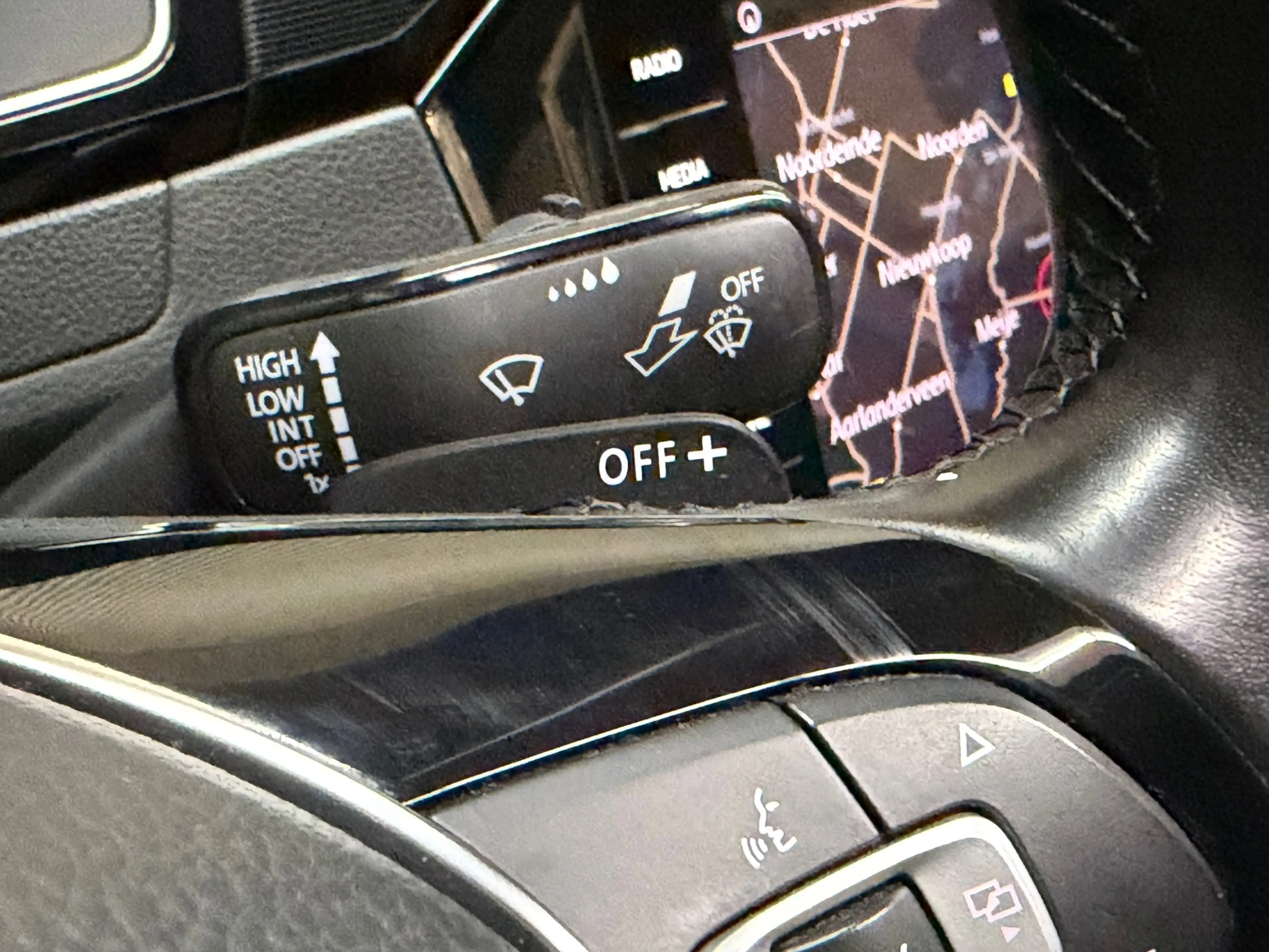 Volkswagen Arteon 1.5 TSI Business R 2019 DSG PANO LED CAMERA — photo 36