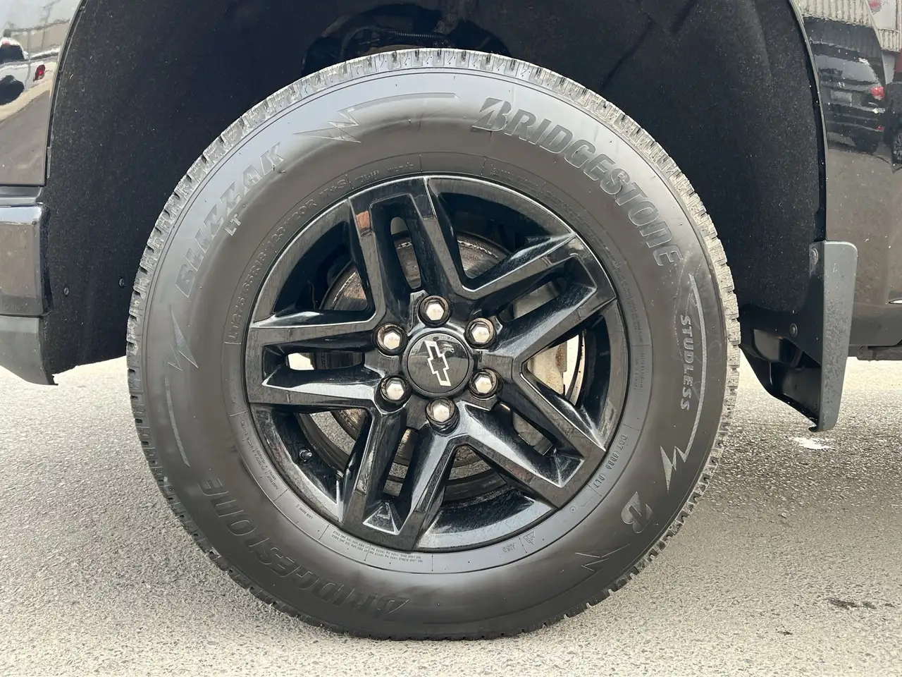 Chevrolet Silverado 1500 снимка Chevrolet Silverado 1500