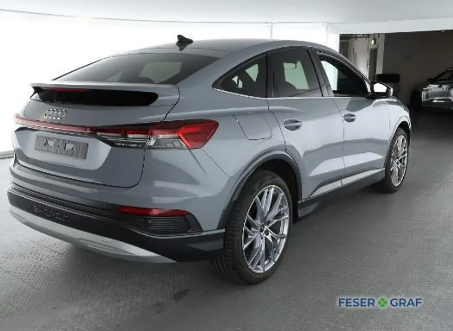 Audi Q4 e-tron Sportback e-tron 35 S line/AHK/Kamera/Matrix/Alu21 Grau - 2