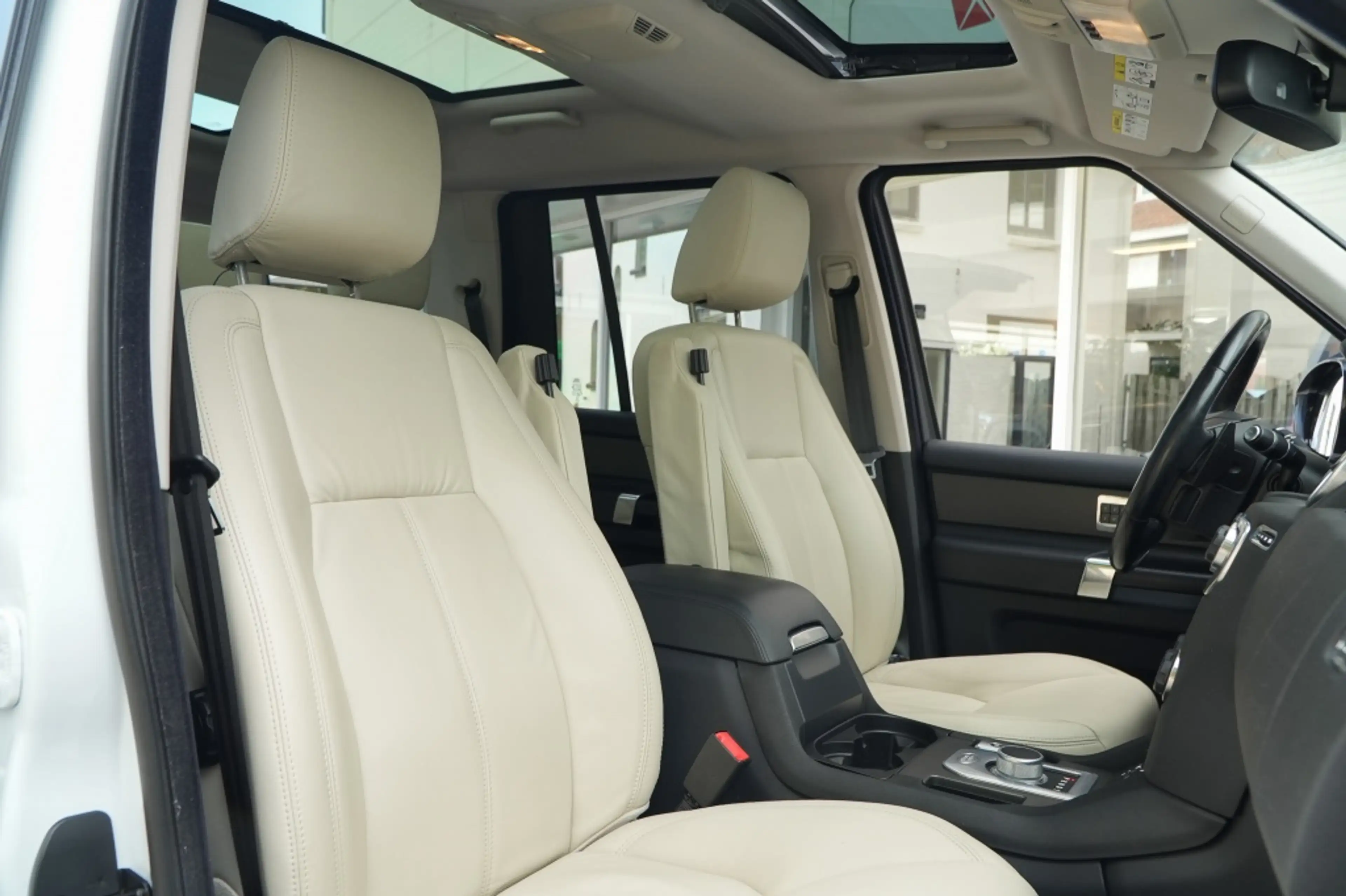 Land Rover Discovery 3.0 SCV6 HSE I Pano I ACC I 7-persoons — photo 13
