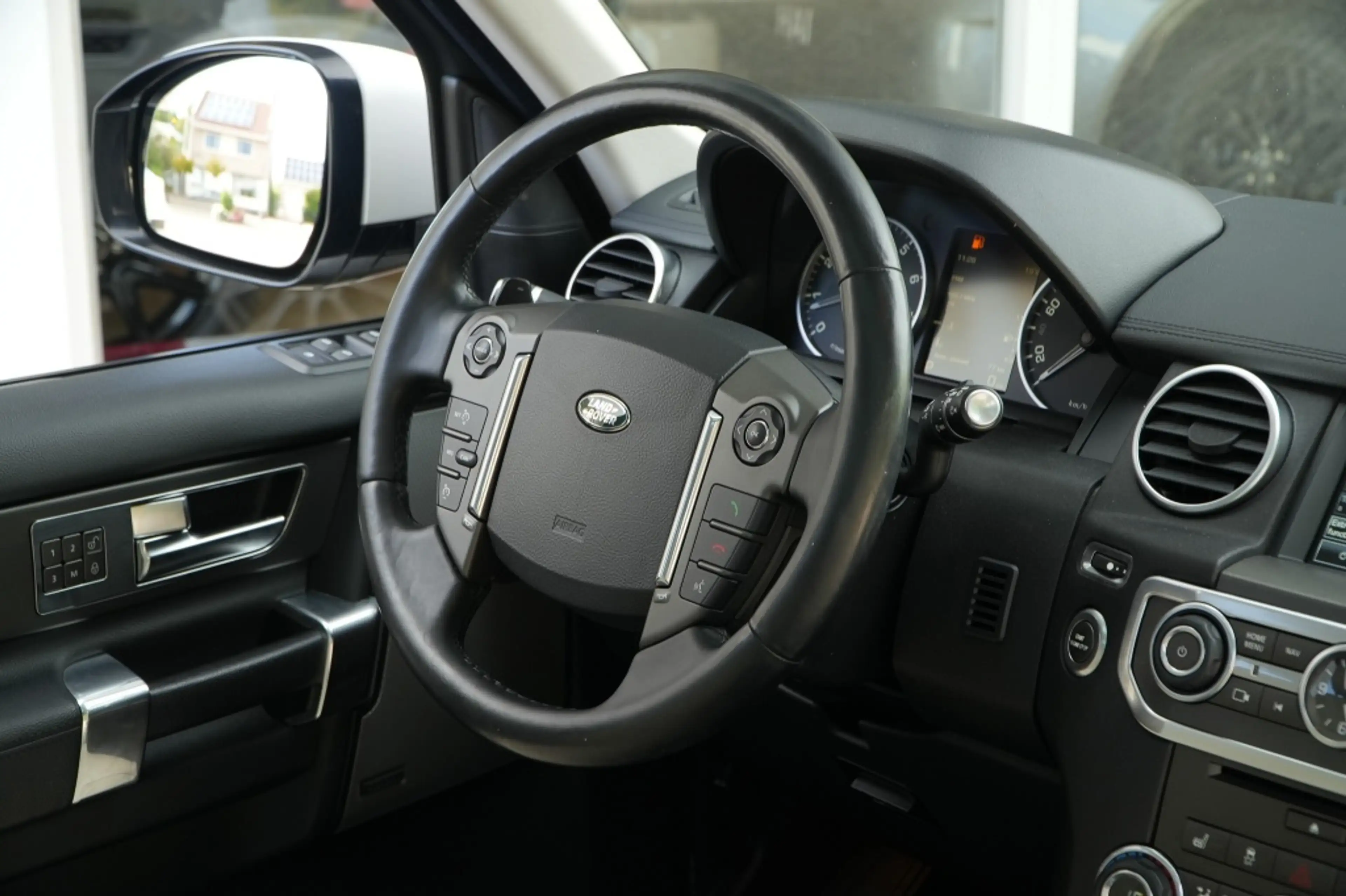 Land Rover Discovery 3.0 SCV6 HSE I Pano I ACC I 7-persoons — photo 12
