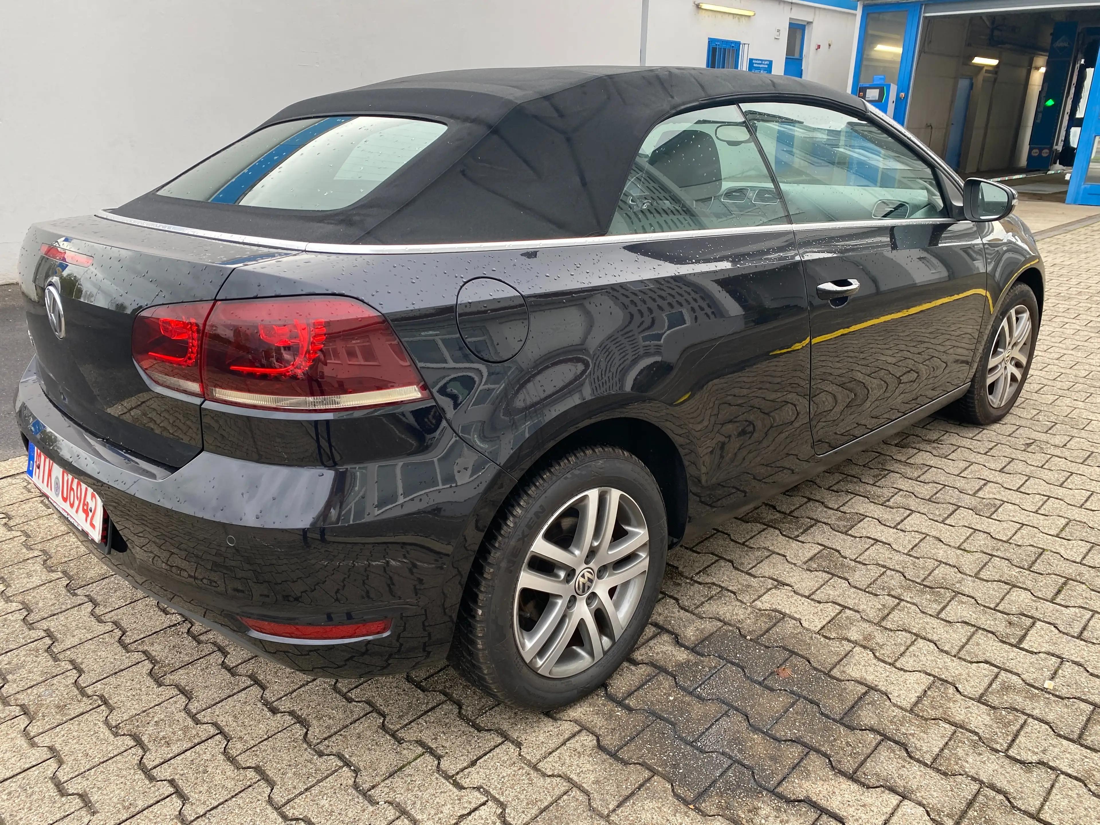 Volkswagen Golf Cabriolet 1.6 TDI Scheckheft Leder SHZ BT PDC Tuv 7/26 3.Hd — photo 7