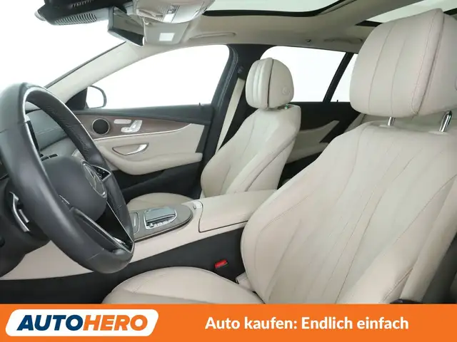 Mercedes-Benz E-Class view 10
