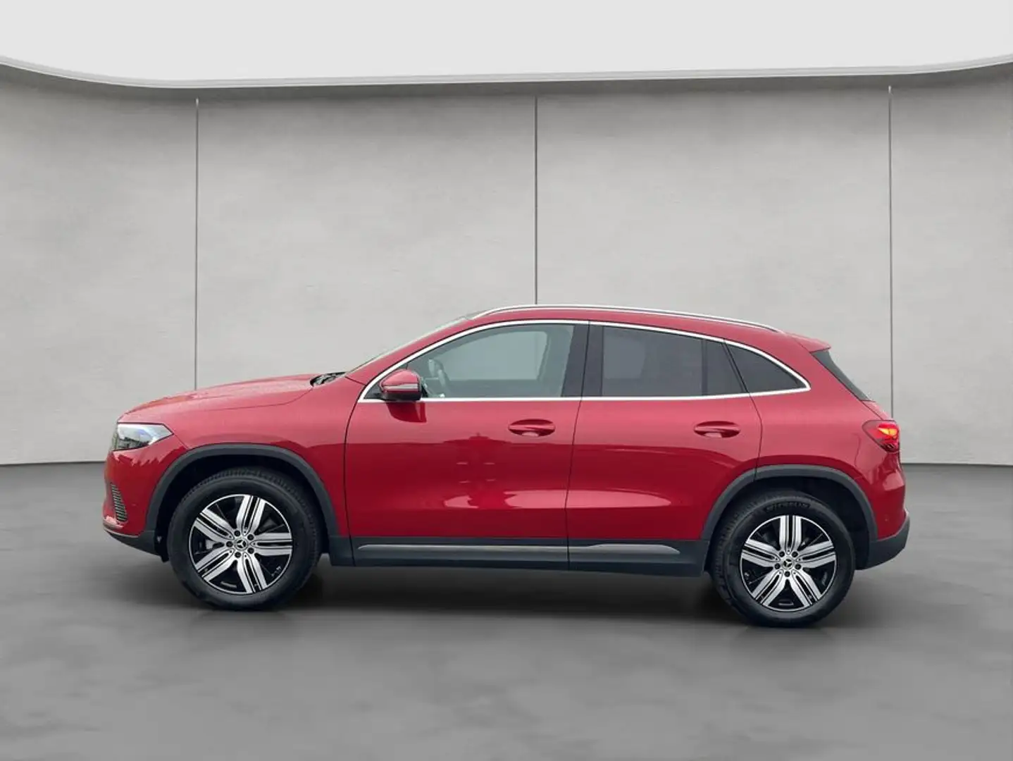 Mercedes-Benz EQA 300 EQA Rot - 2