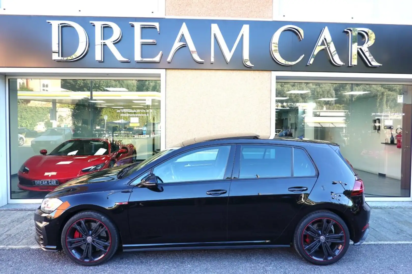 Volkswagen Golf GTI Performance 245CV DSG 5p DCC-TETTO-PELLE-GANCIO Nero - 2