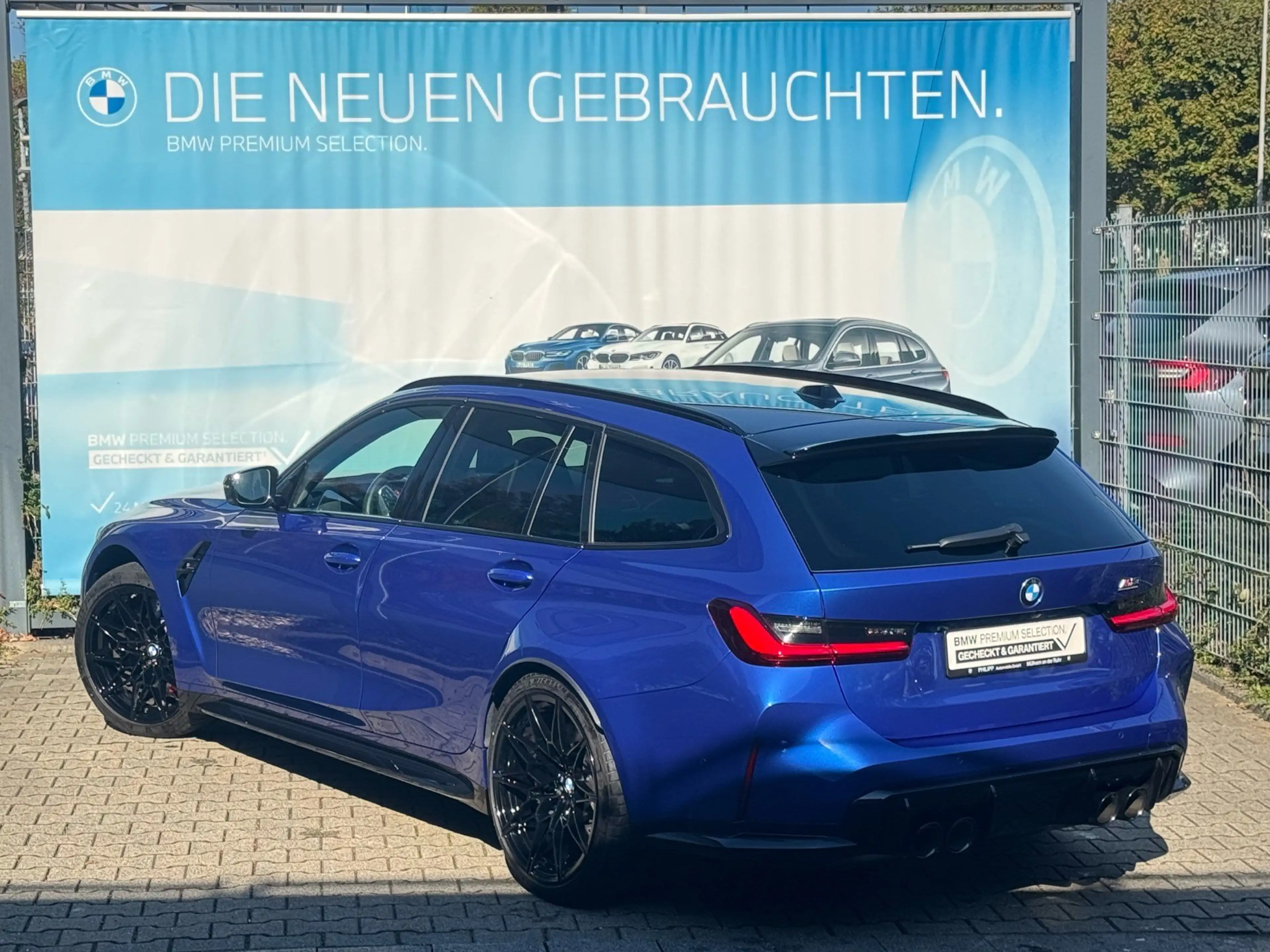 BMW M3 Competition Tour xDrive DA h&k Ad-Led PA Keyless — photo 24