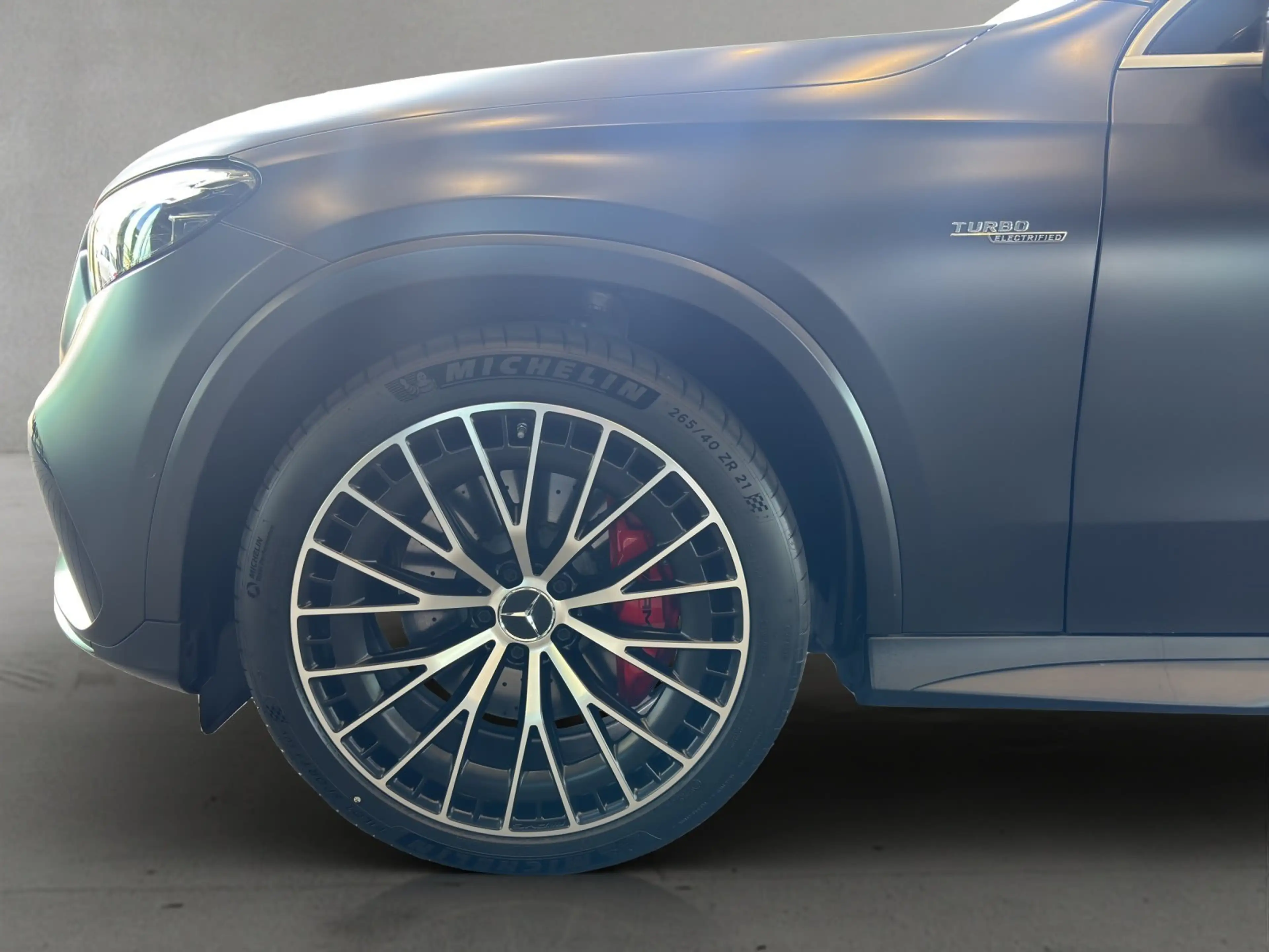 Mercedes-Benz GLC 43 AMG Prem DISTR Dynamic+ GUARD360 Burm HAL — photo 14