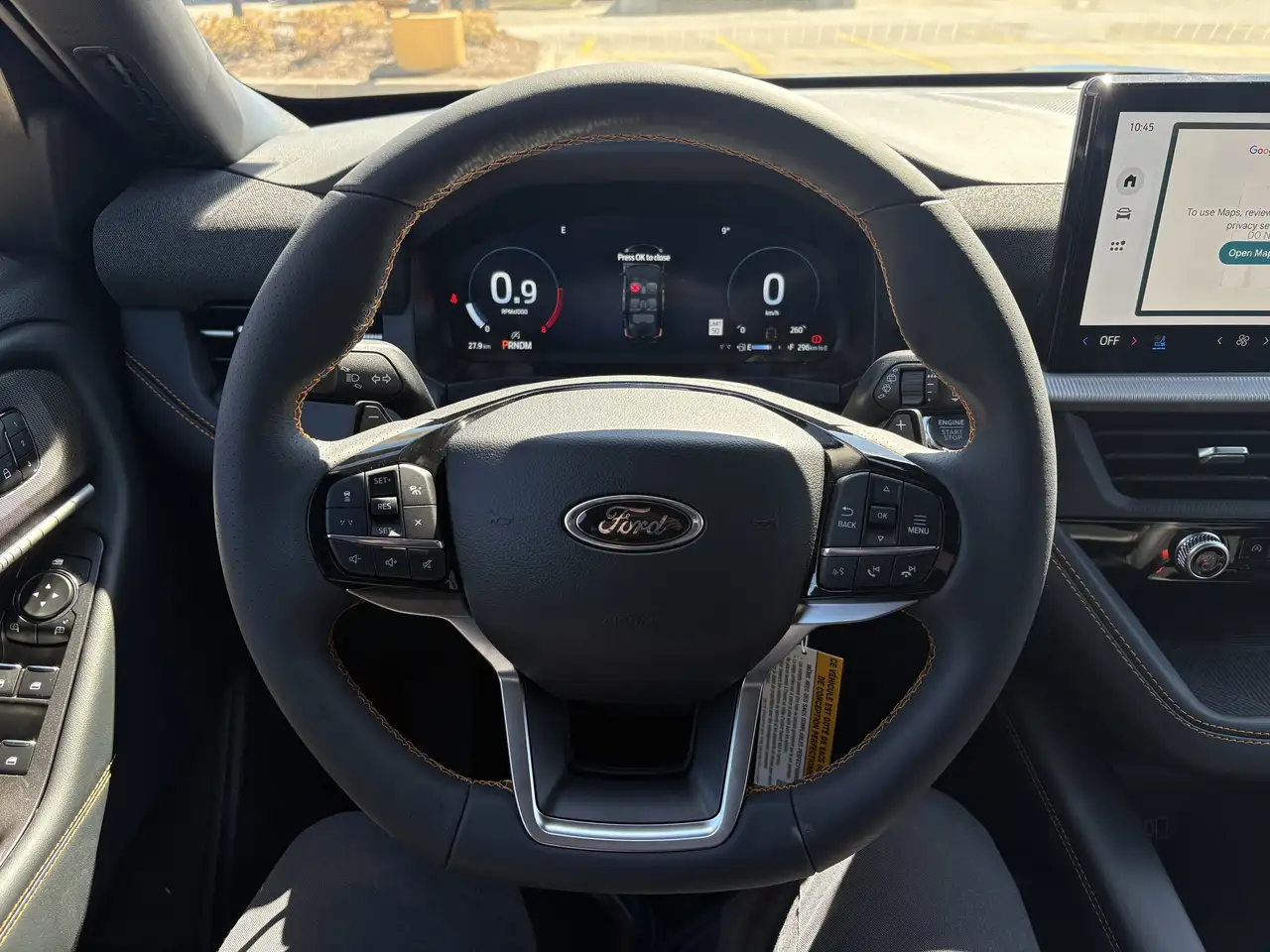 Ford Explorer снимка Ford Explorer