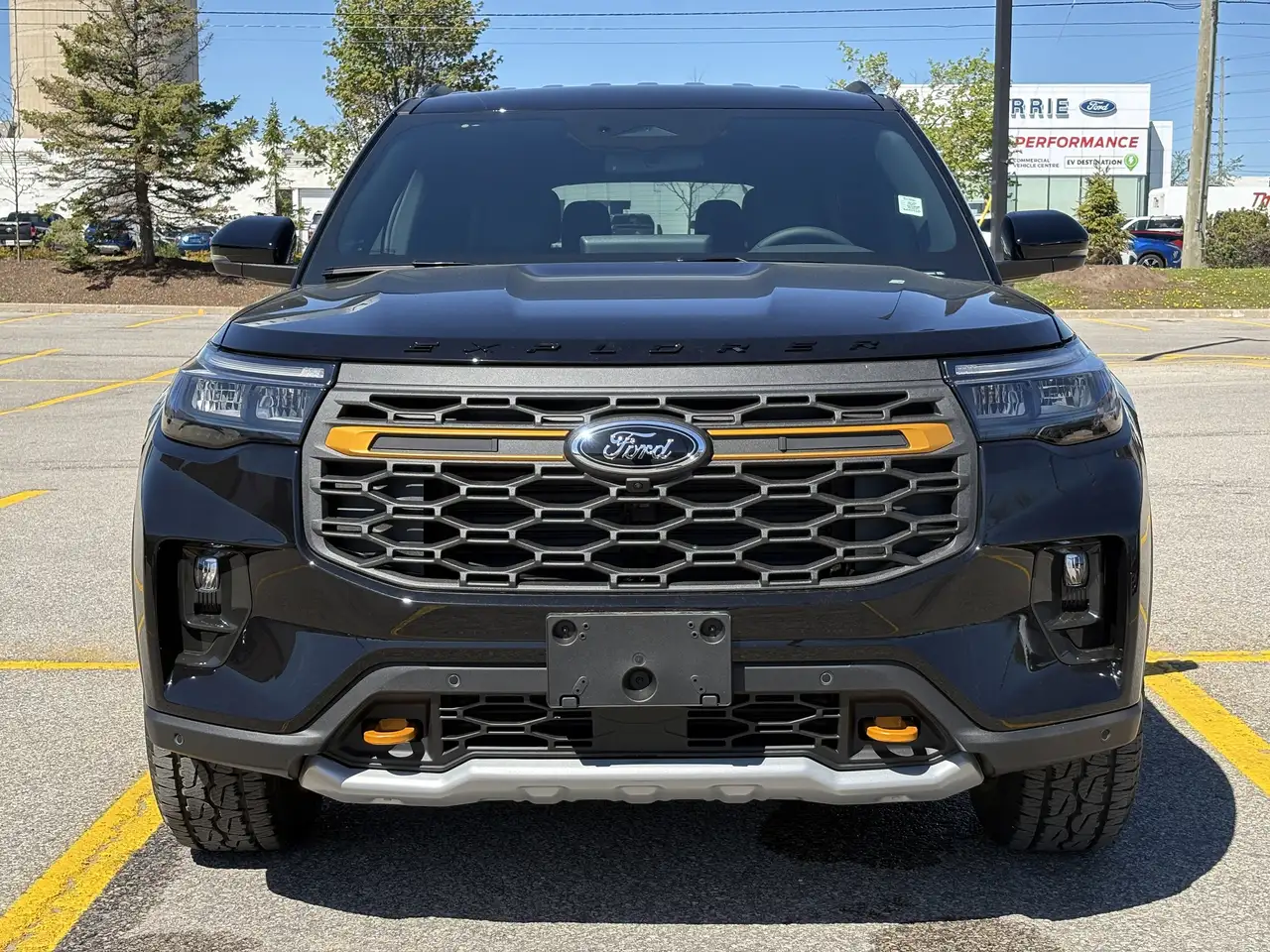 Ford Explorer снимка Ford Explorer