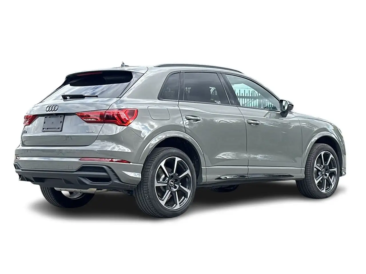 Audi Q3 photo Audi Q3