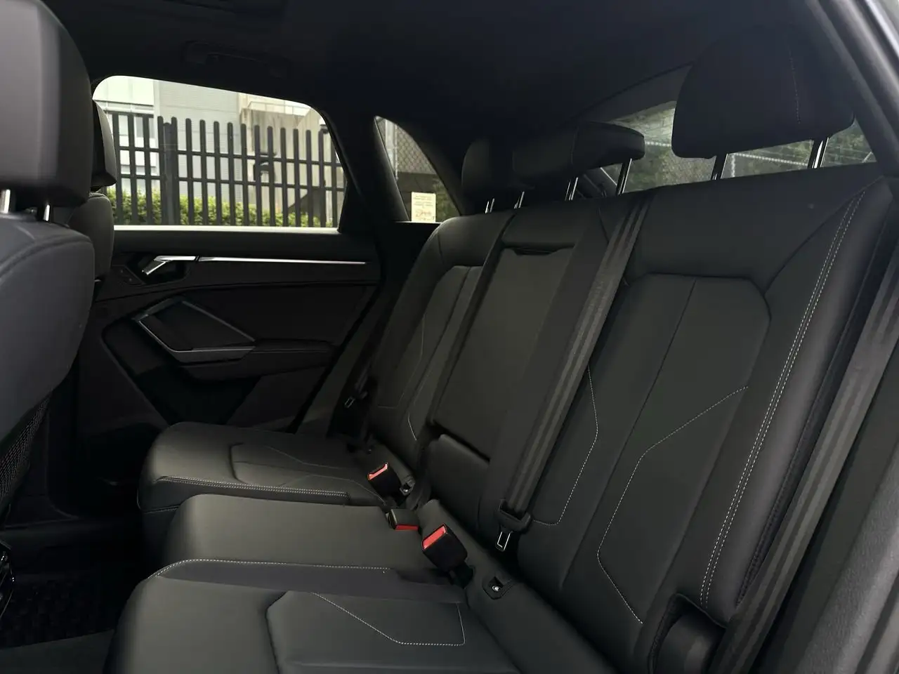 Audi Q3 photo Audi Q3