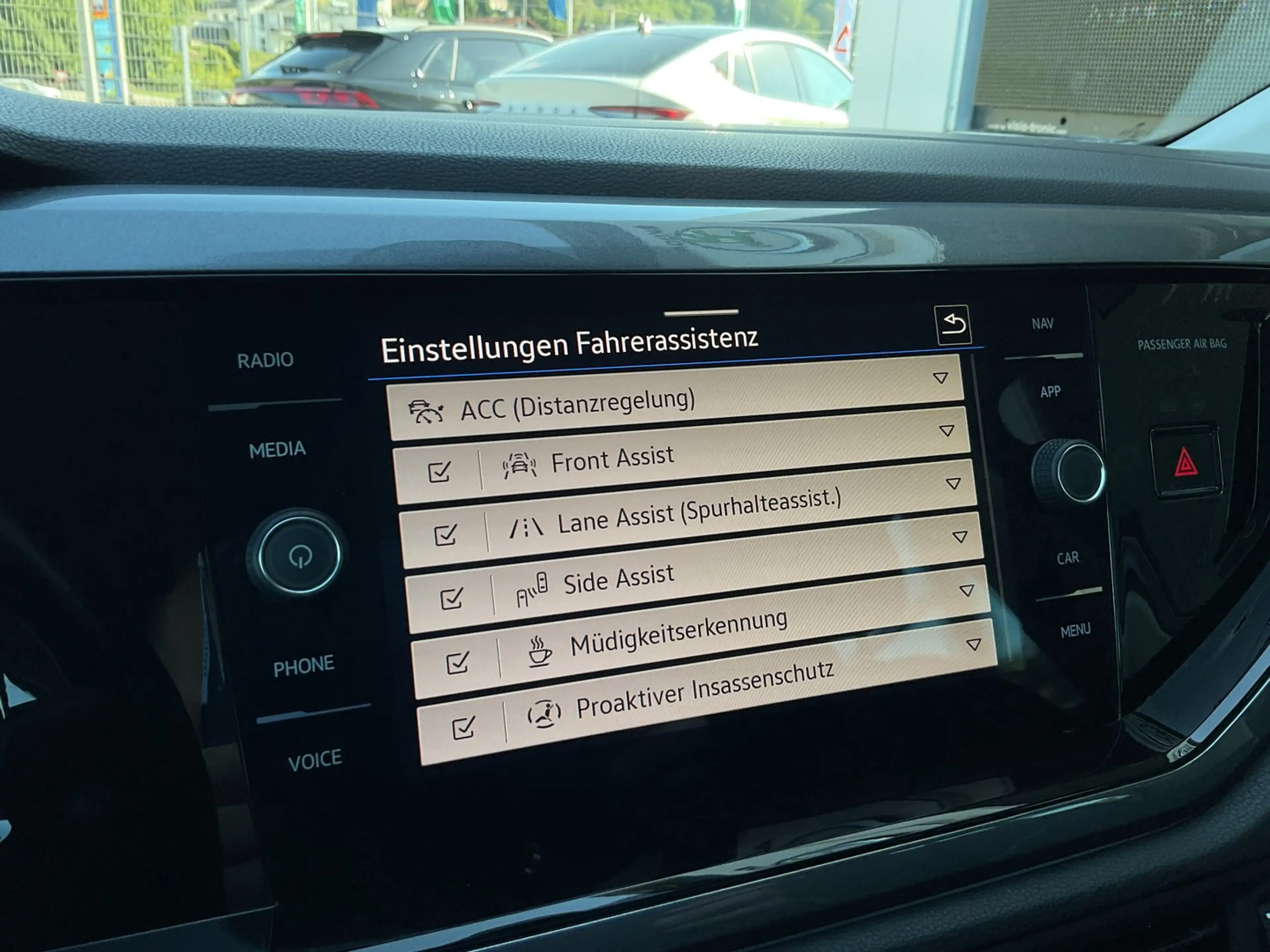 Volkswagen Taigo Style TSI DSG — photo 16