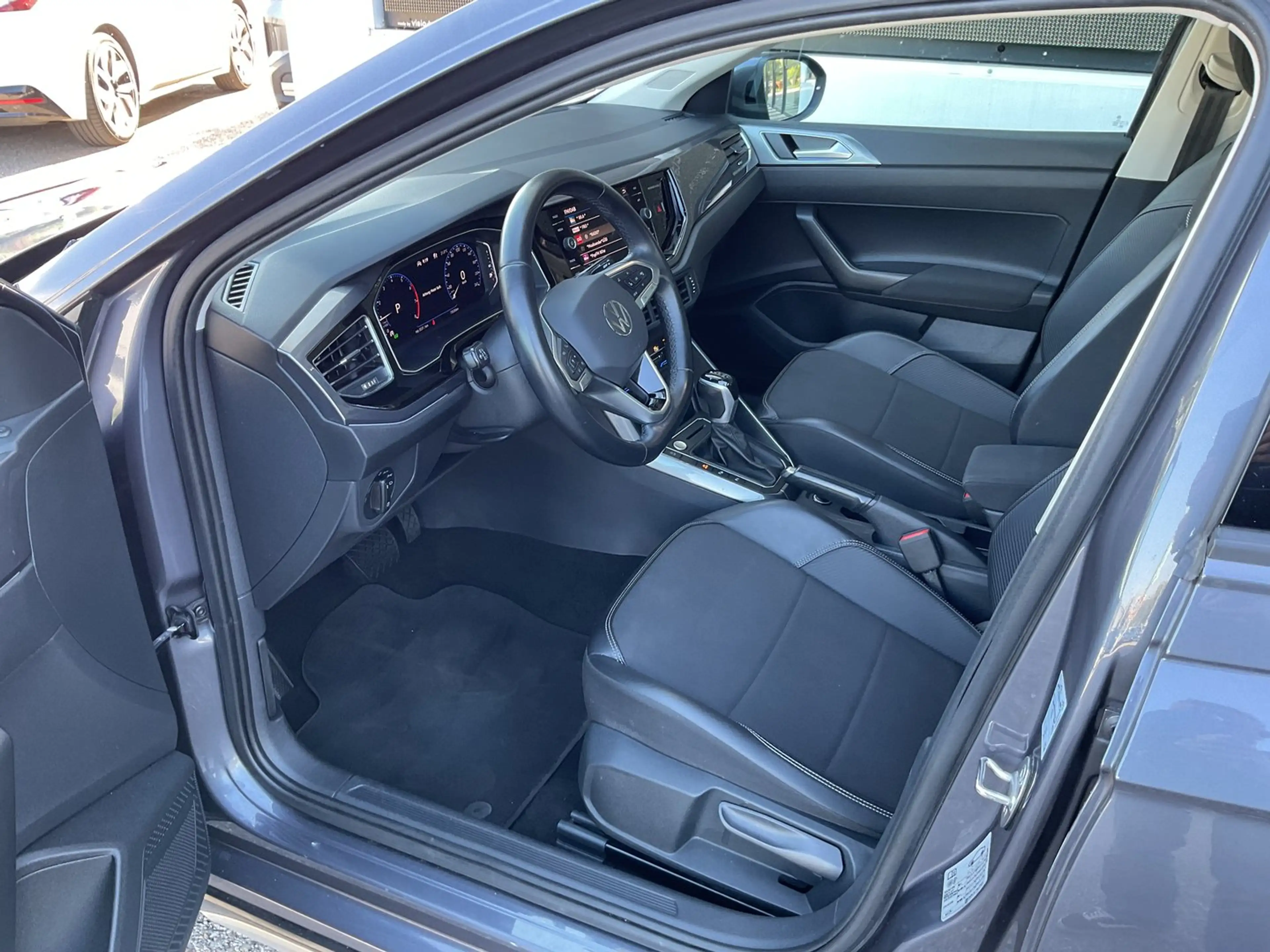 Volkswagen Taigo Style TSI DSG — photo 7