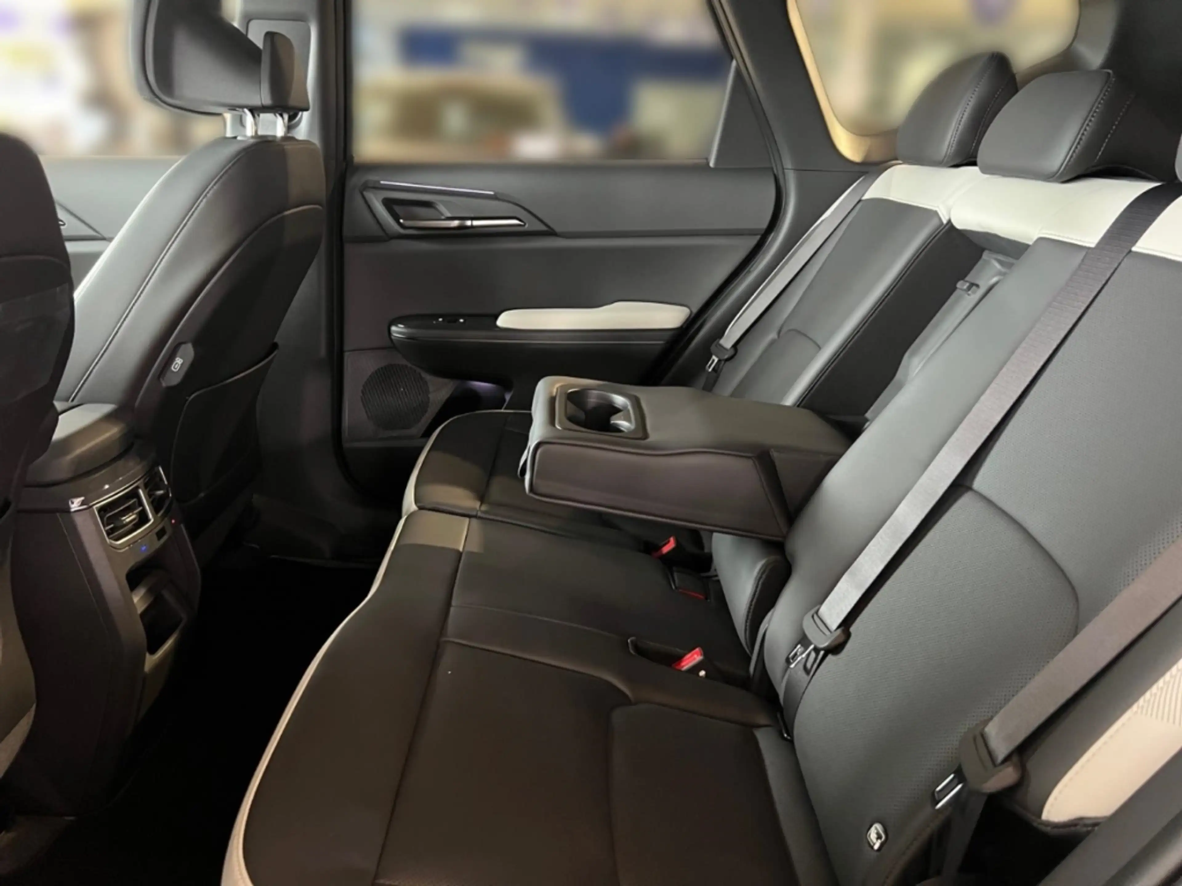 Kia EV5 GT-Line Glasdach Drive 81,4-kWh ACC Massage Head-U — photo 11