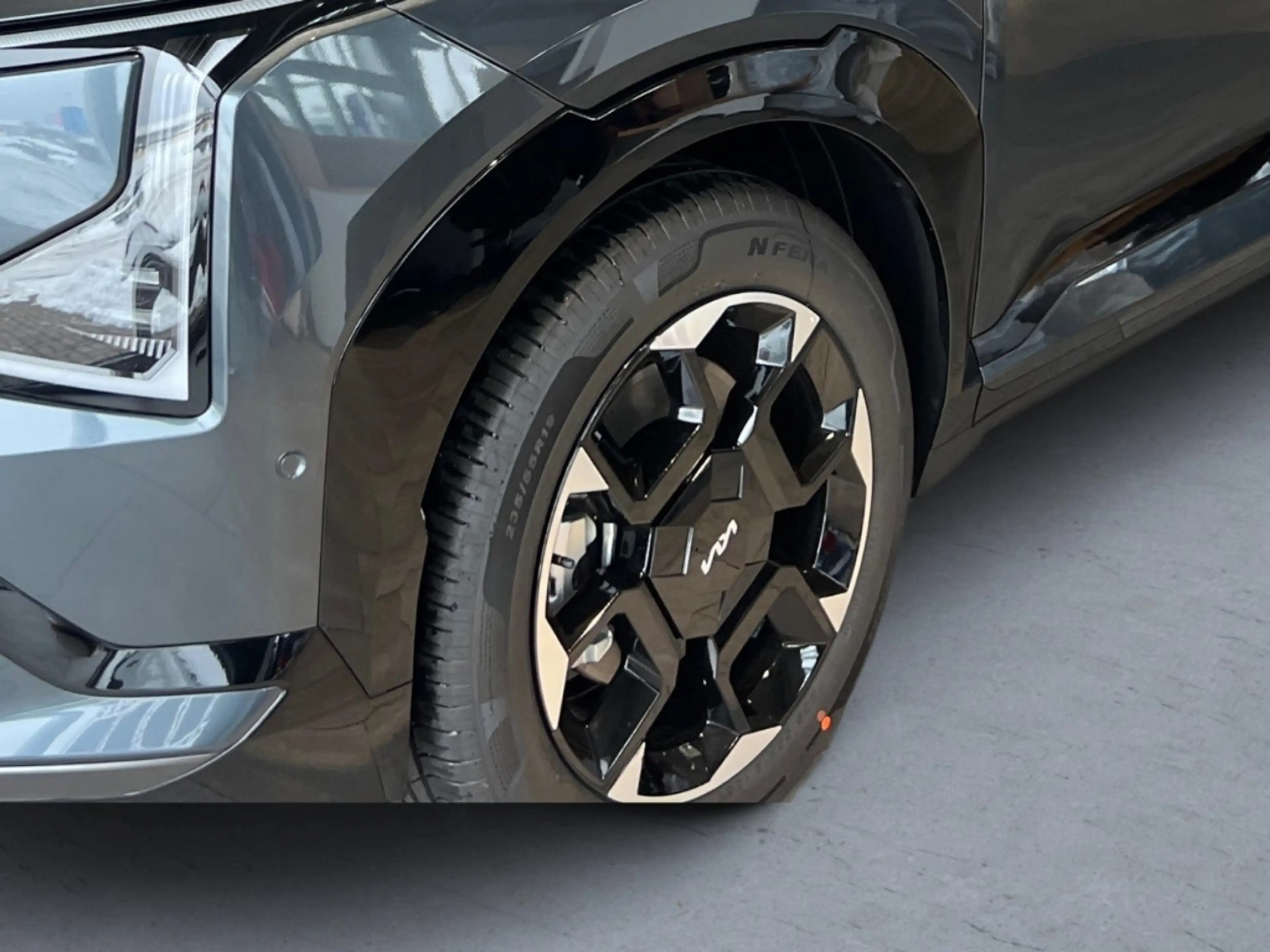 Kia EV5 GT-Line Glasdach Drive 81,4-kWh ACC Massage Head-U — photo 6