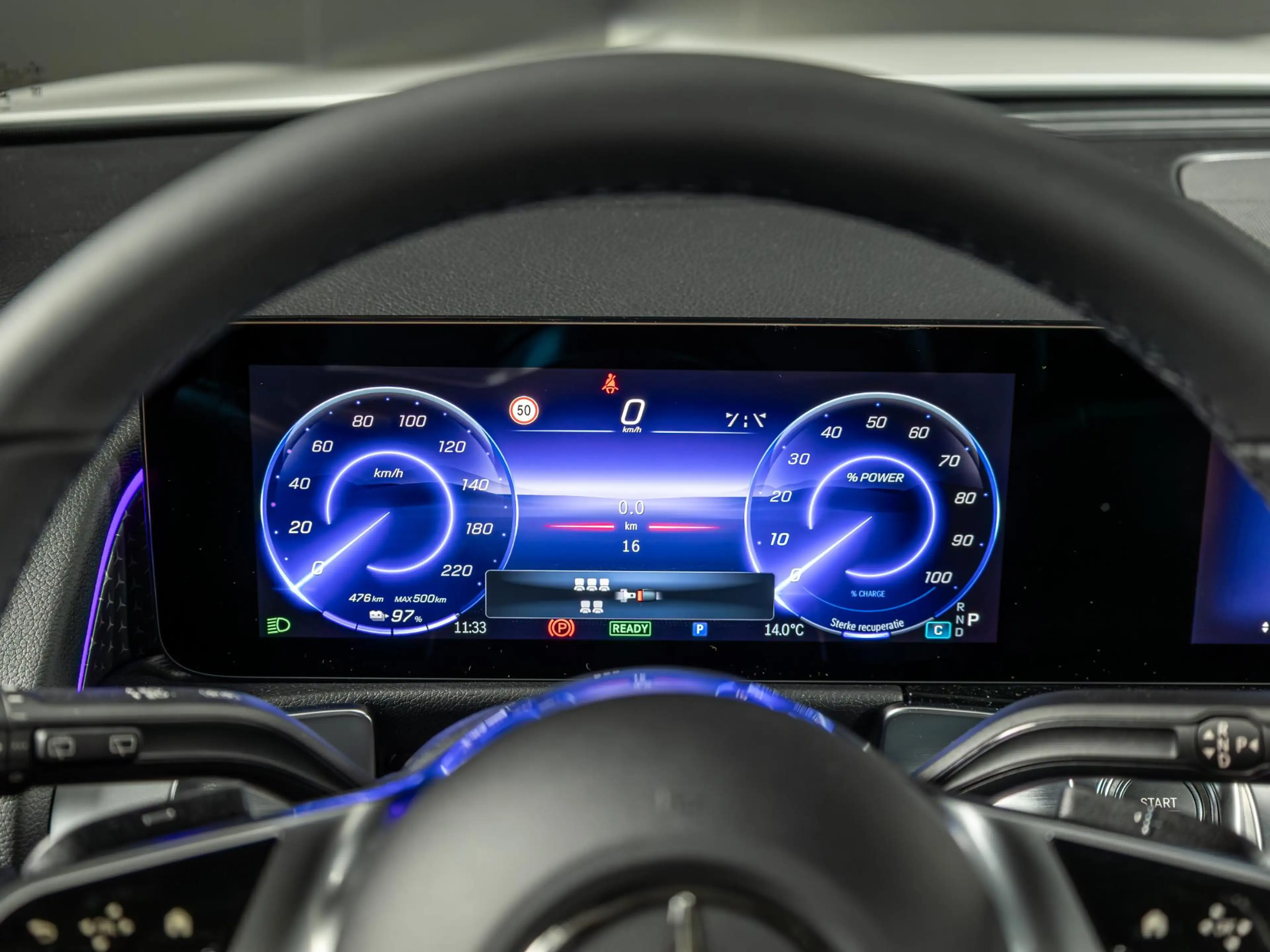Mercedes-Benz EQB 250 250+ Business Solution 7p. 71 kWh | Panorama dak — photo 14