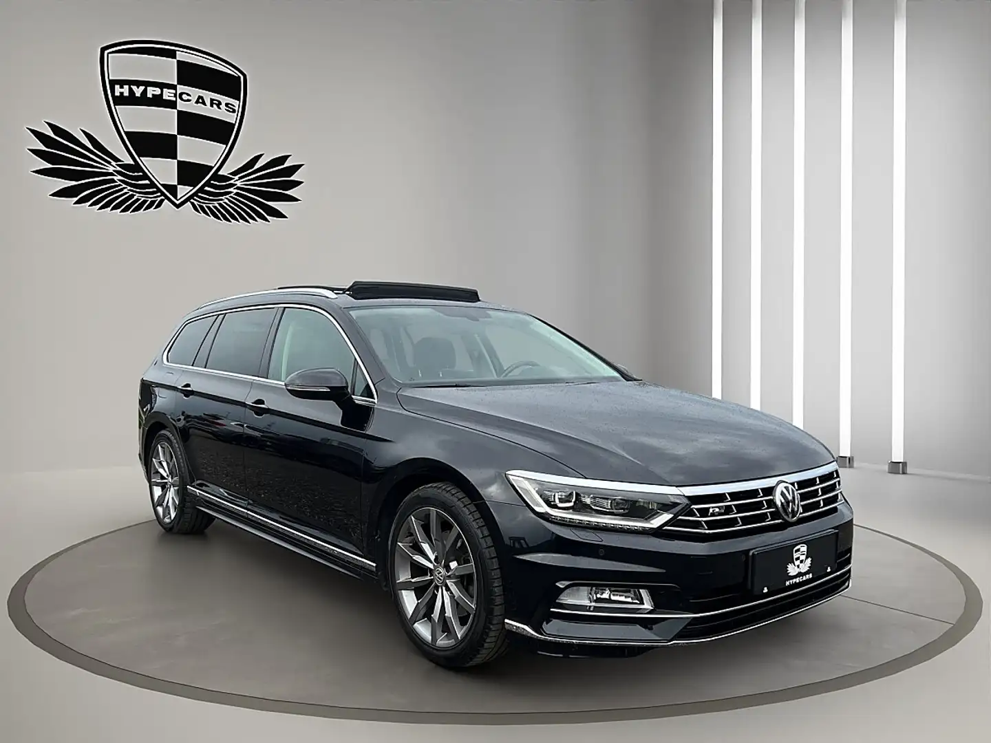 Volkswagen Passat Variant Highline 2,0 TDI SCR DSG *R-LINE*PANO*VIRTUAL*LED* Schwarz - 2
