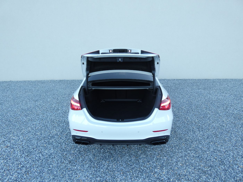 Mercedes-Benz C 220 d 4M AMG +HUD+360°+DigiLight+Pano+Fahrassist — photo 10