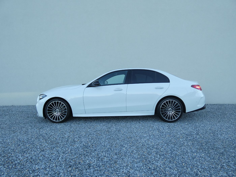 Mercedes-Benz C 220 d 4M AMG +HUD+360°+DigiLight+Pano+Fahrassist — photo 9
